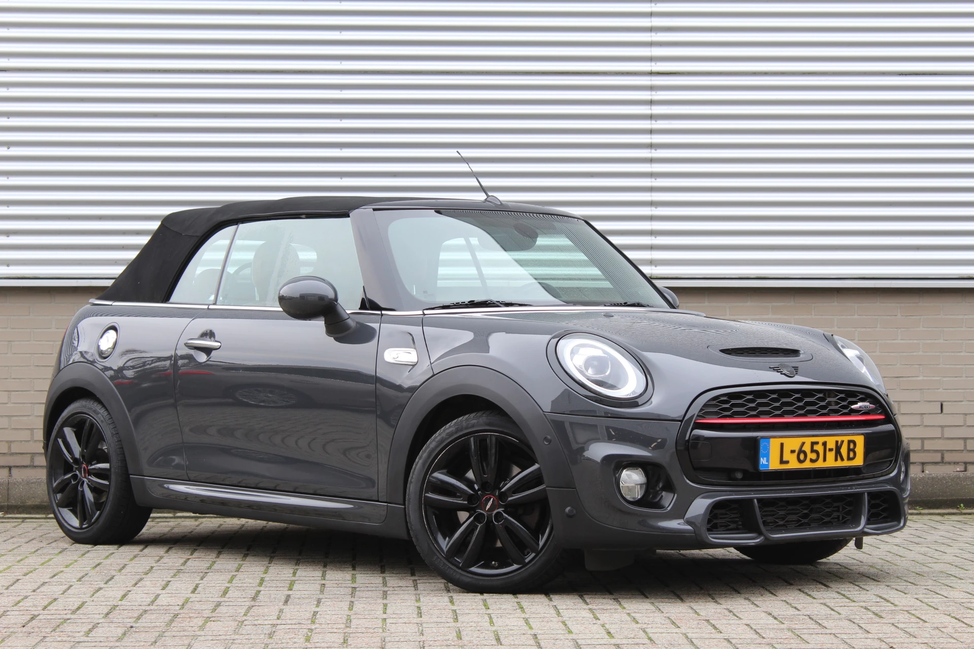 Hoofdafbeelding MINI Cooper S Cabrio