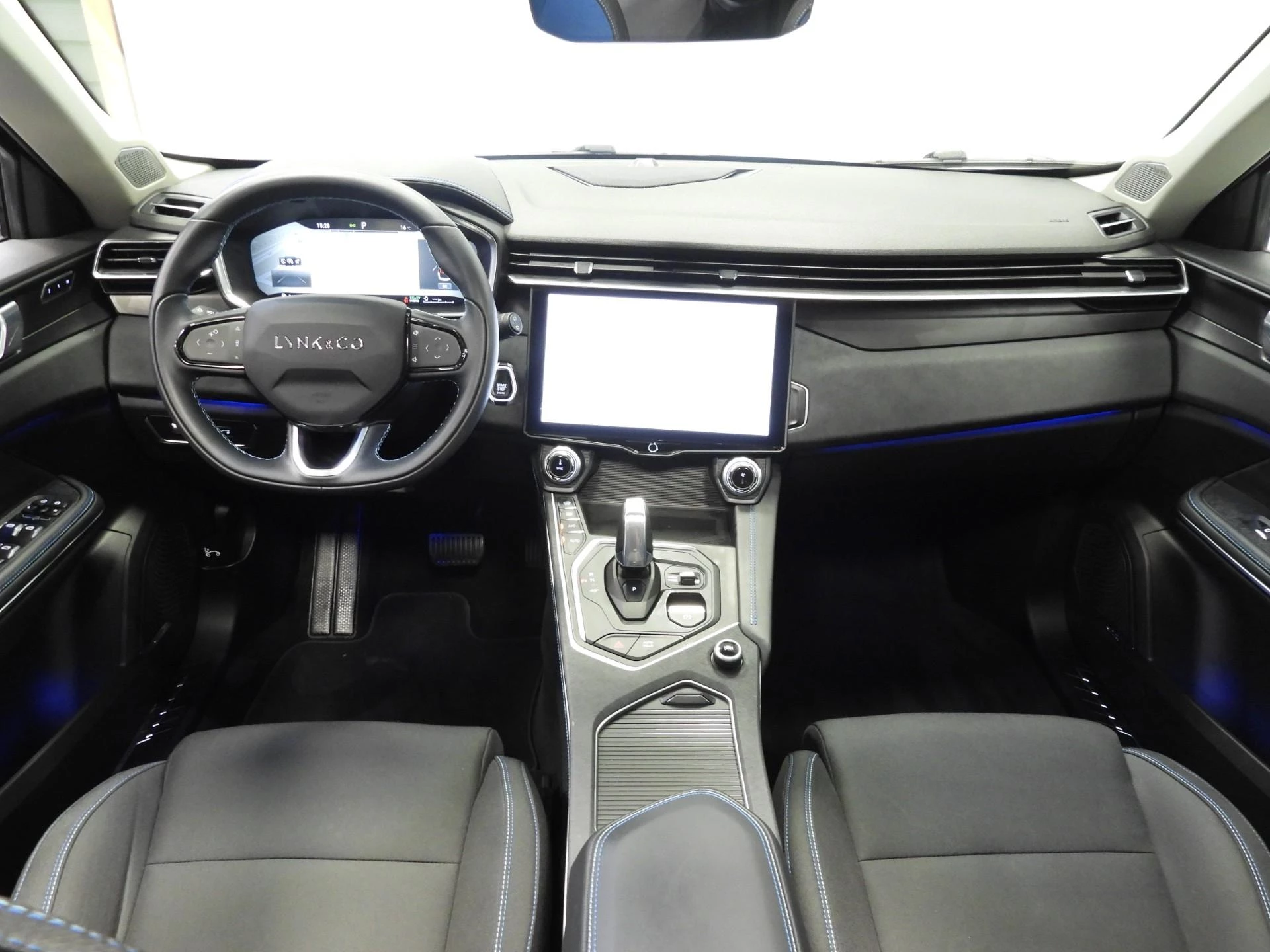 Hoofdafbeelding Lynk & Co 01