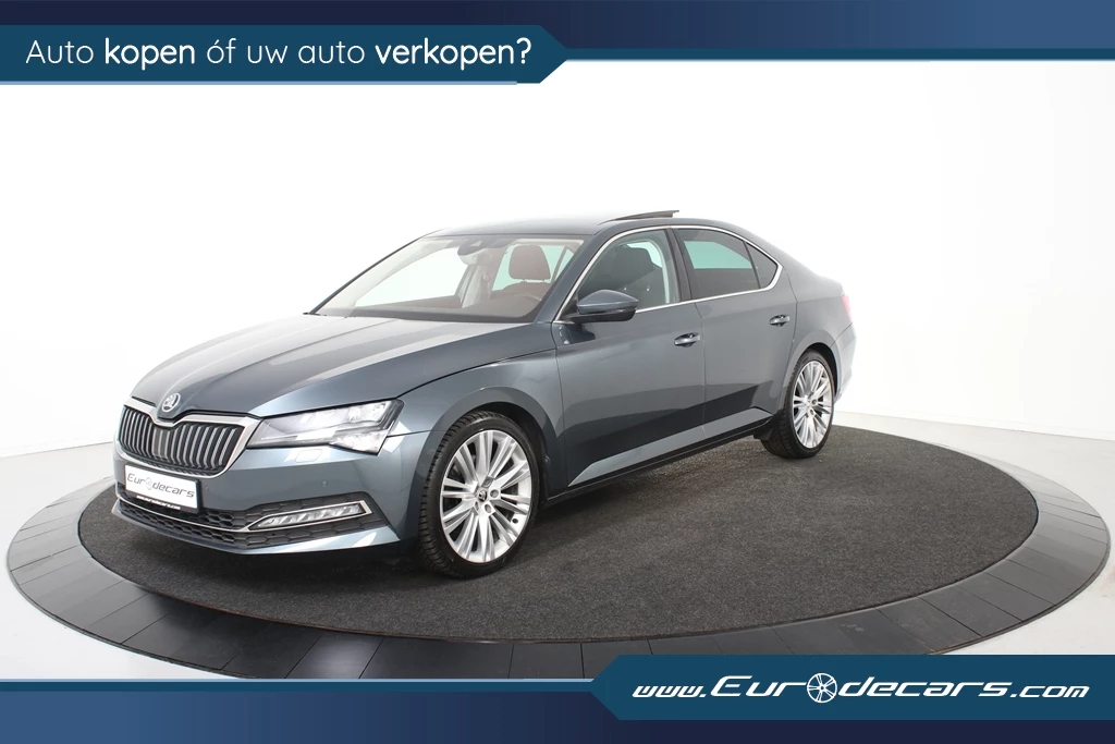Hoofdafbeelding Škoda Superb