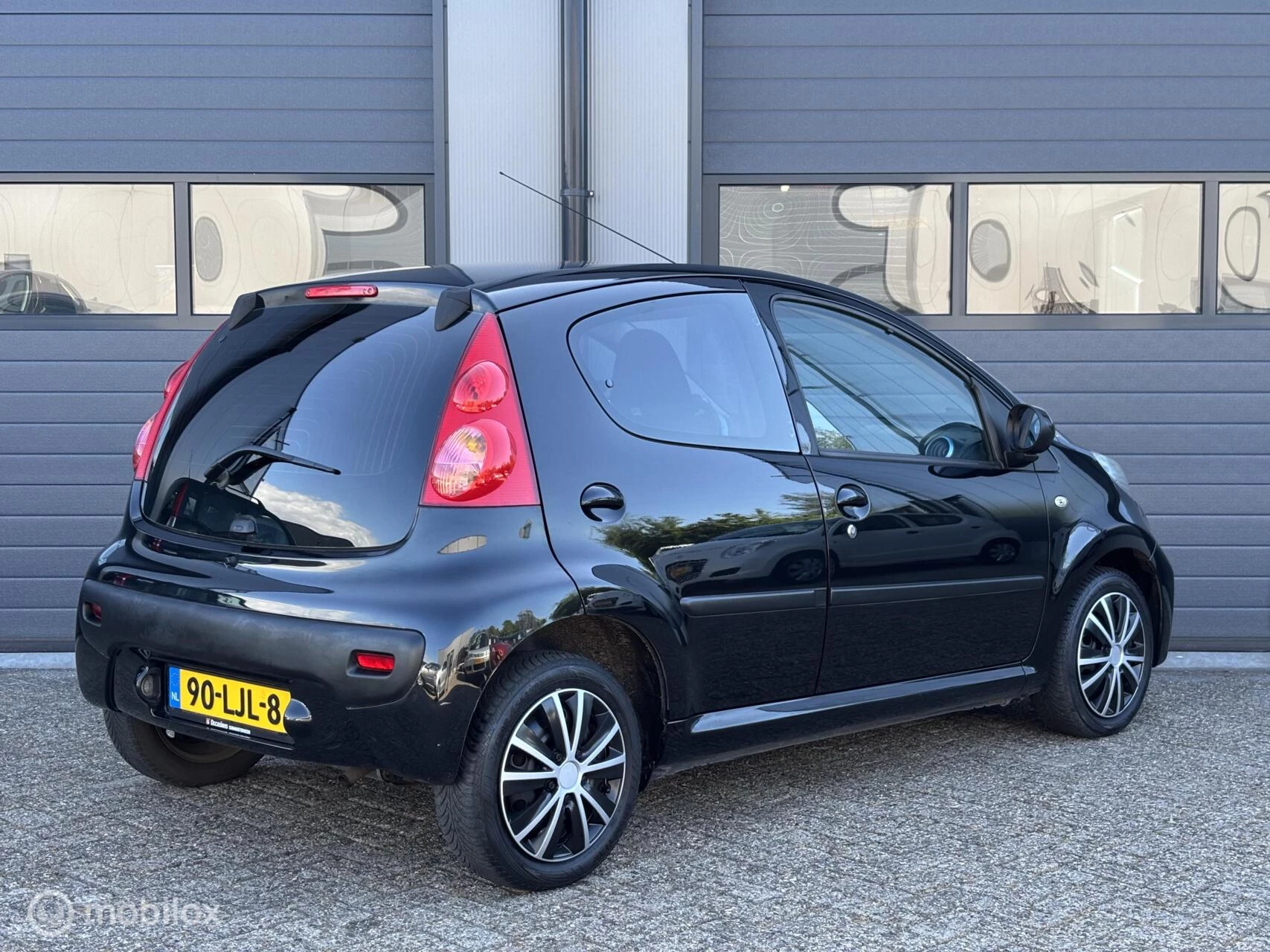 Hoofdafbeelding Peugeot 107