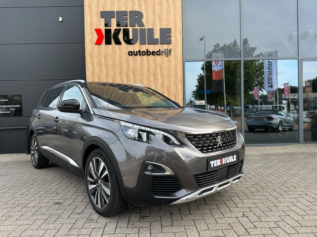 Hoofdafbeelding Peugeot 5008