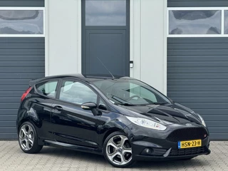 Ford Fiesta 1.6 ST1 2015 / 183PK+ / Led / Luxe / ST-Line