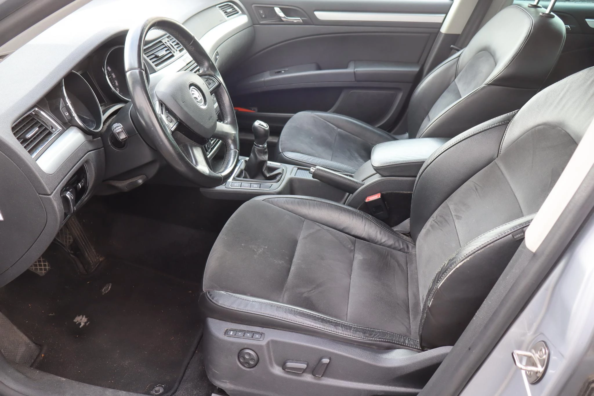 Hoofdafbeelding Škoda Superb