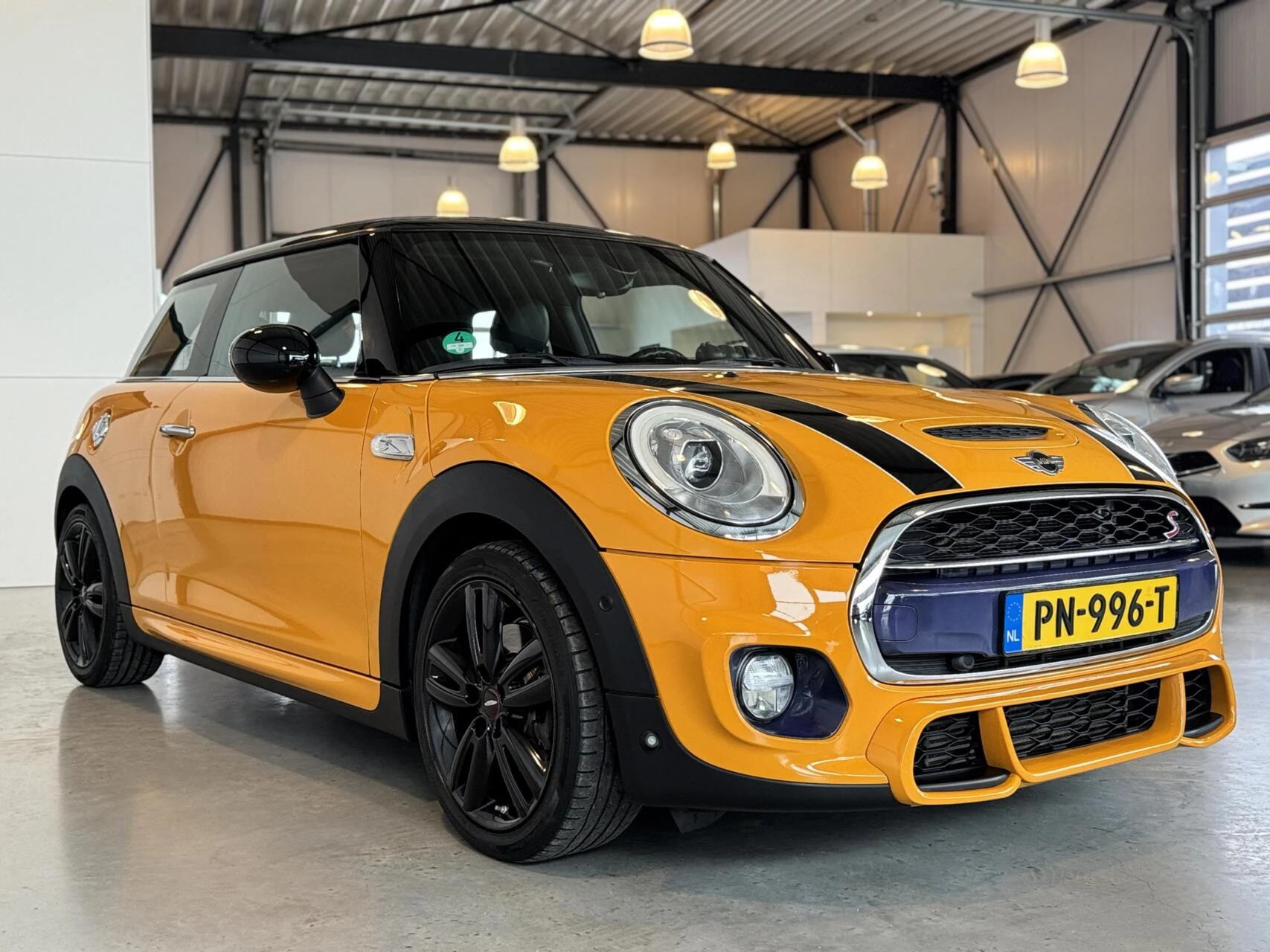 Hoofdafbeelding MINI Cooper S