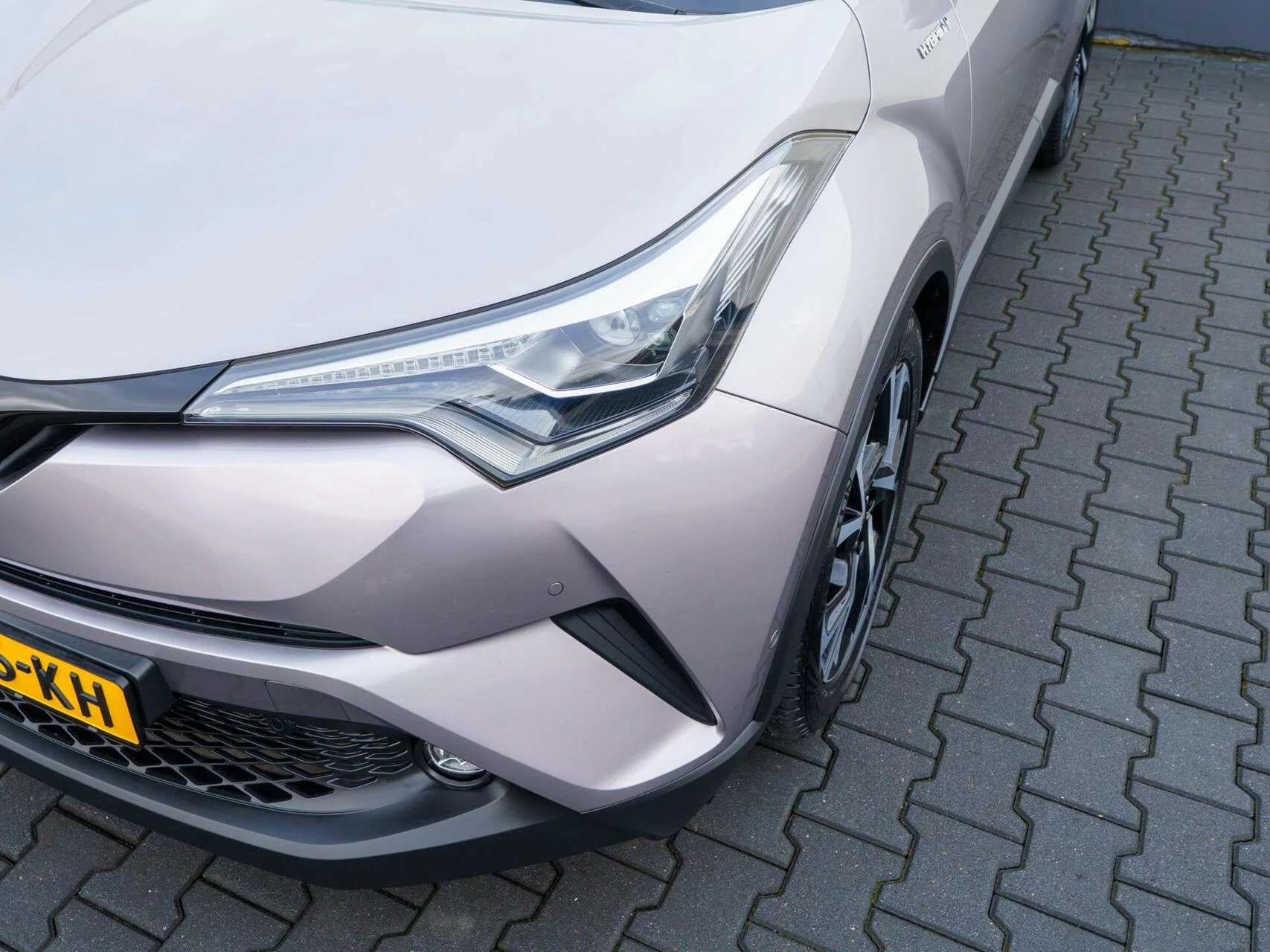 Hoofdafbeelding Toyota C-HR