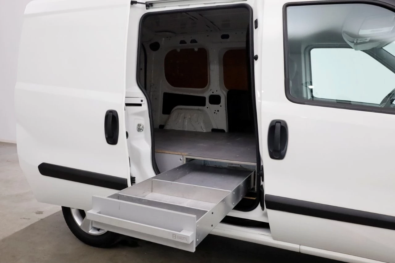 Hoofdafbeelding Opel Combo