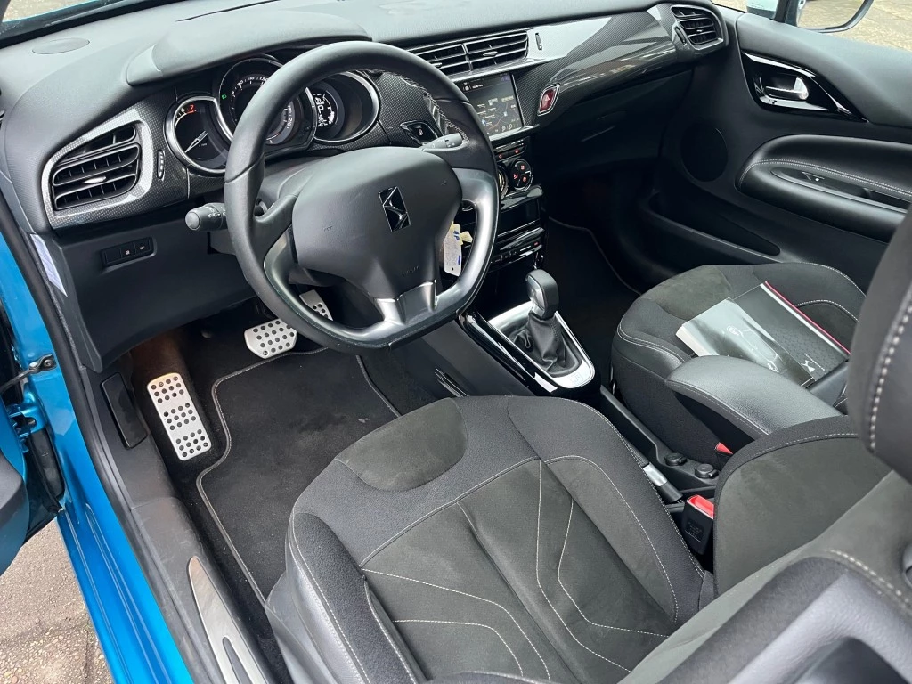 Hoofdafbeelding DS DS 3