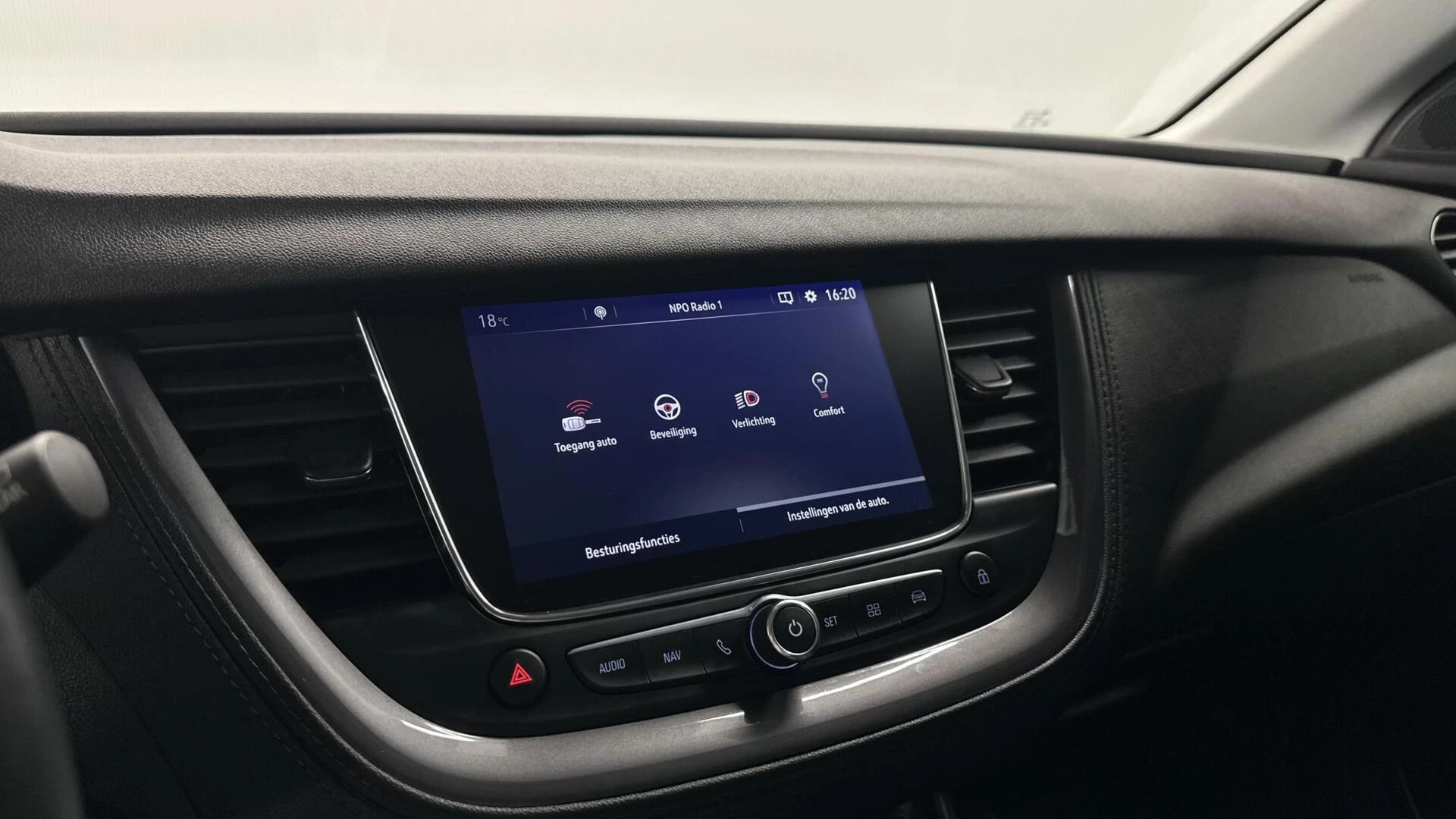 Hoofdafbeelding Opel Grandland X