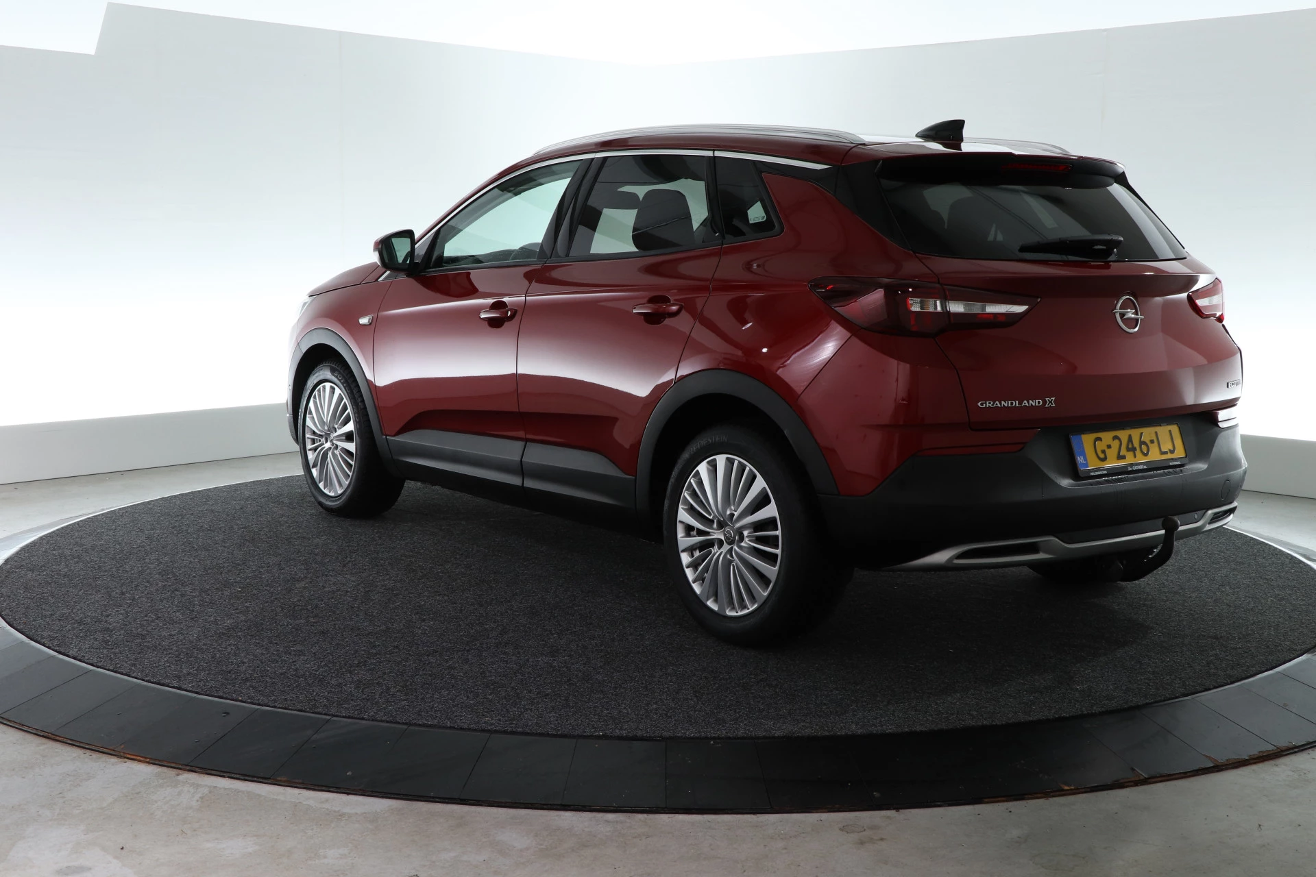 Hoofdafbeelding Opel Grandland X