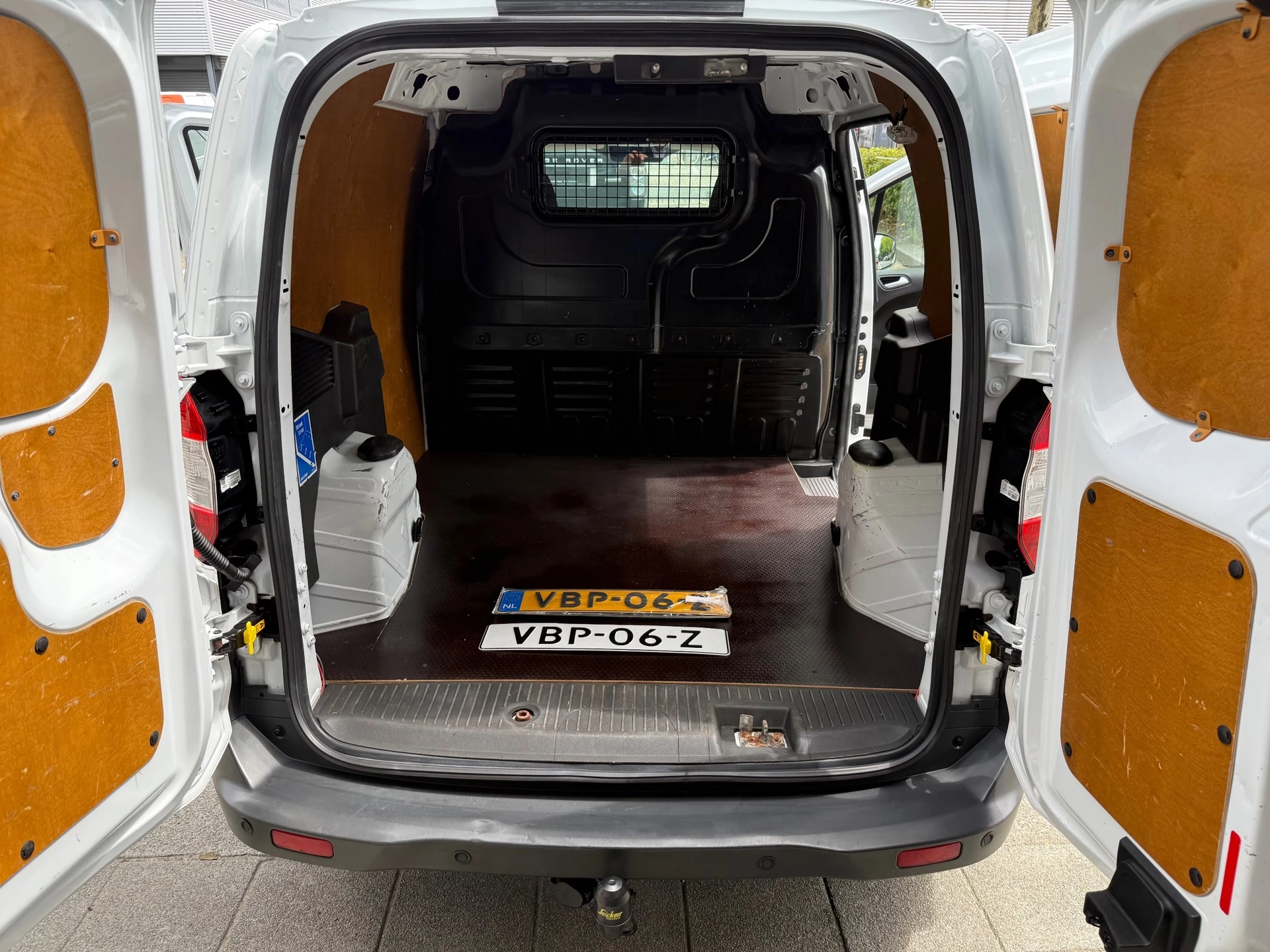 Hoofdafbeelding Ford Transit Courier