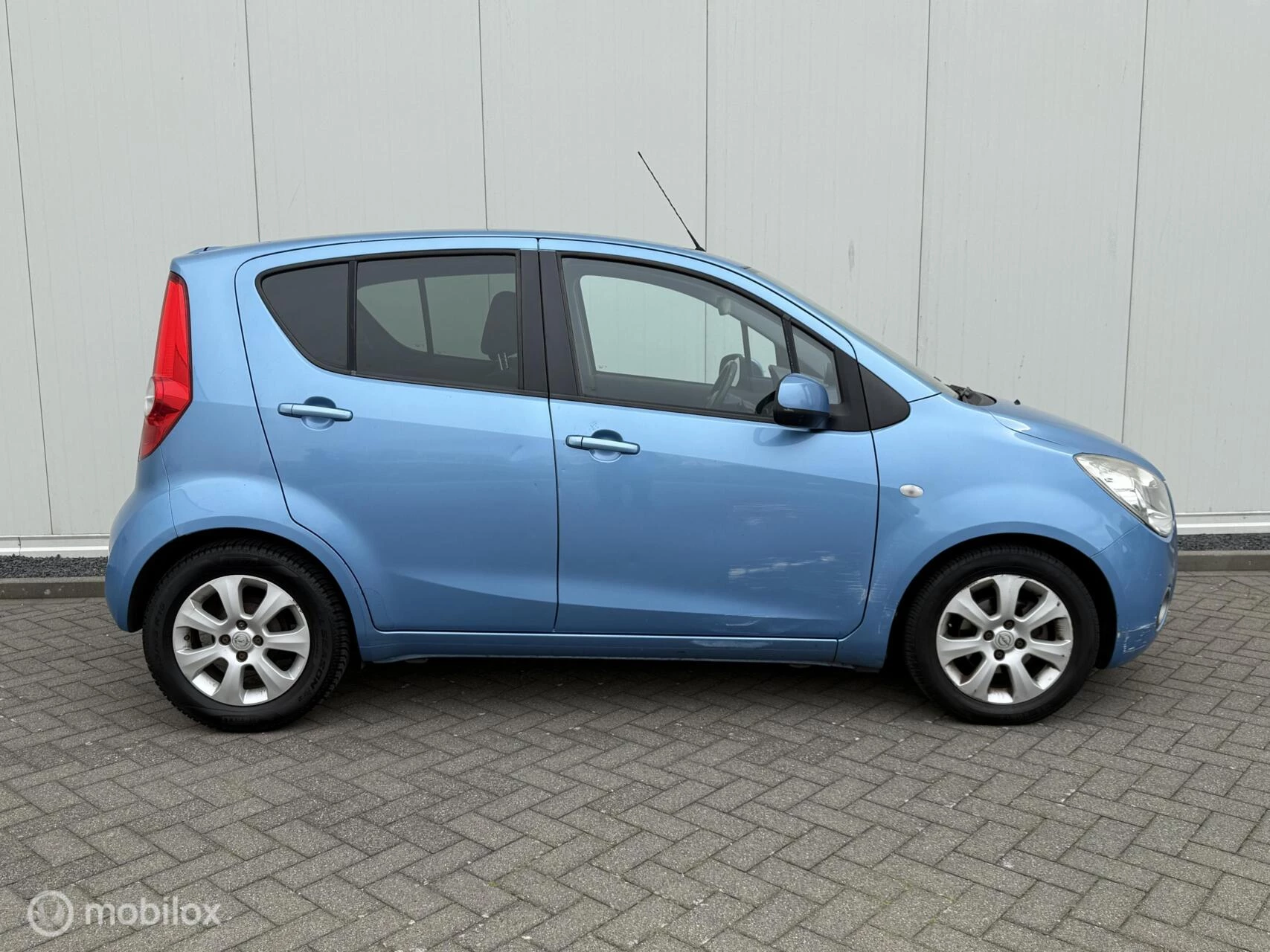 Hoofdafbeelding Opel Agila