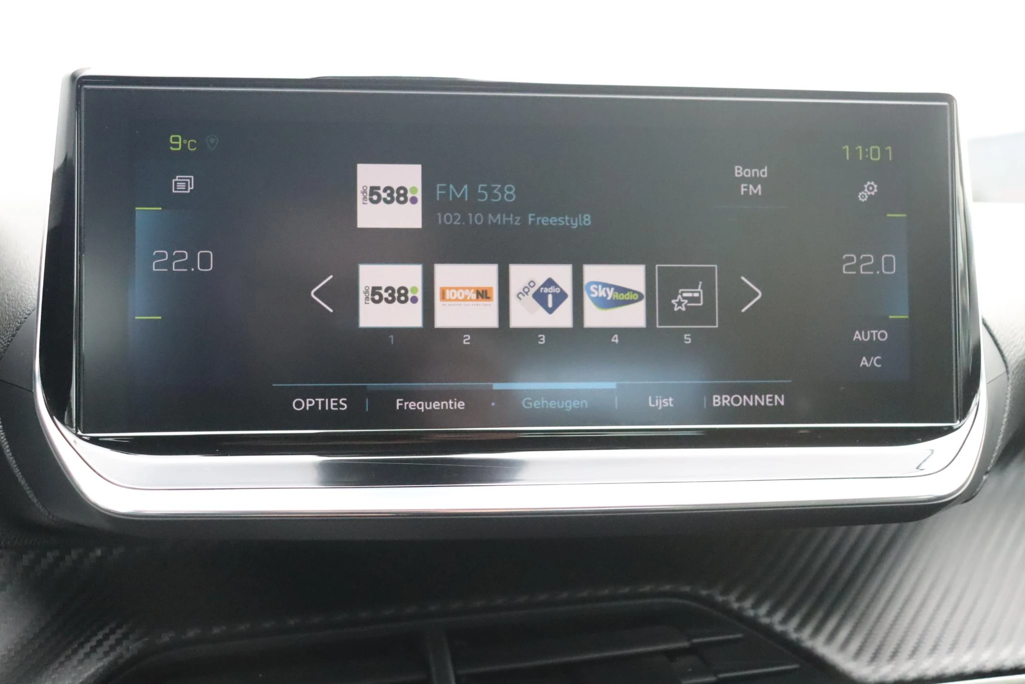 Hoofdafbeelding Peugeot e-208