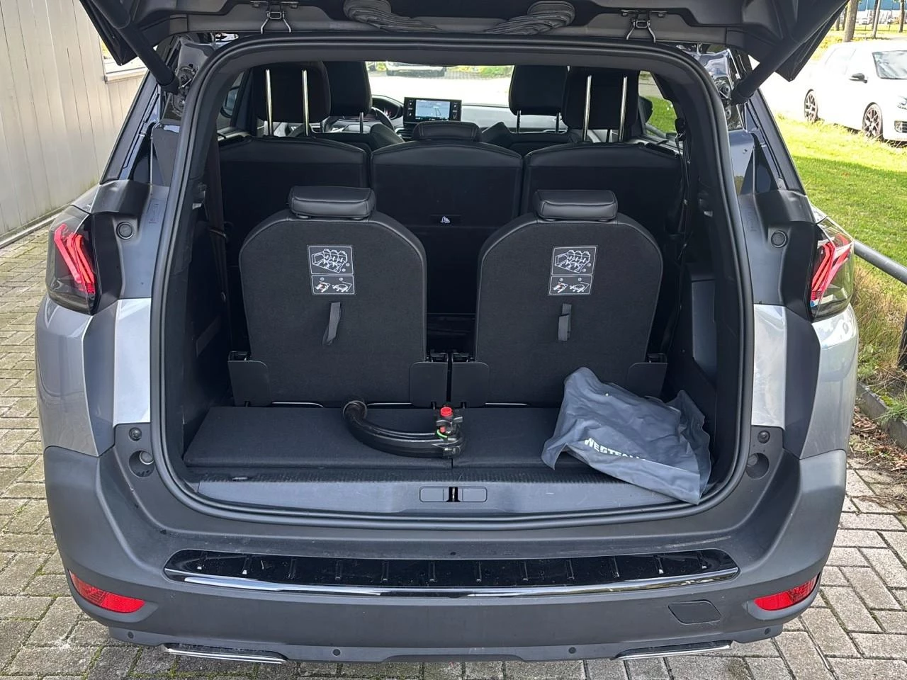 Hoofdafbeelding Peugeot 5008