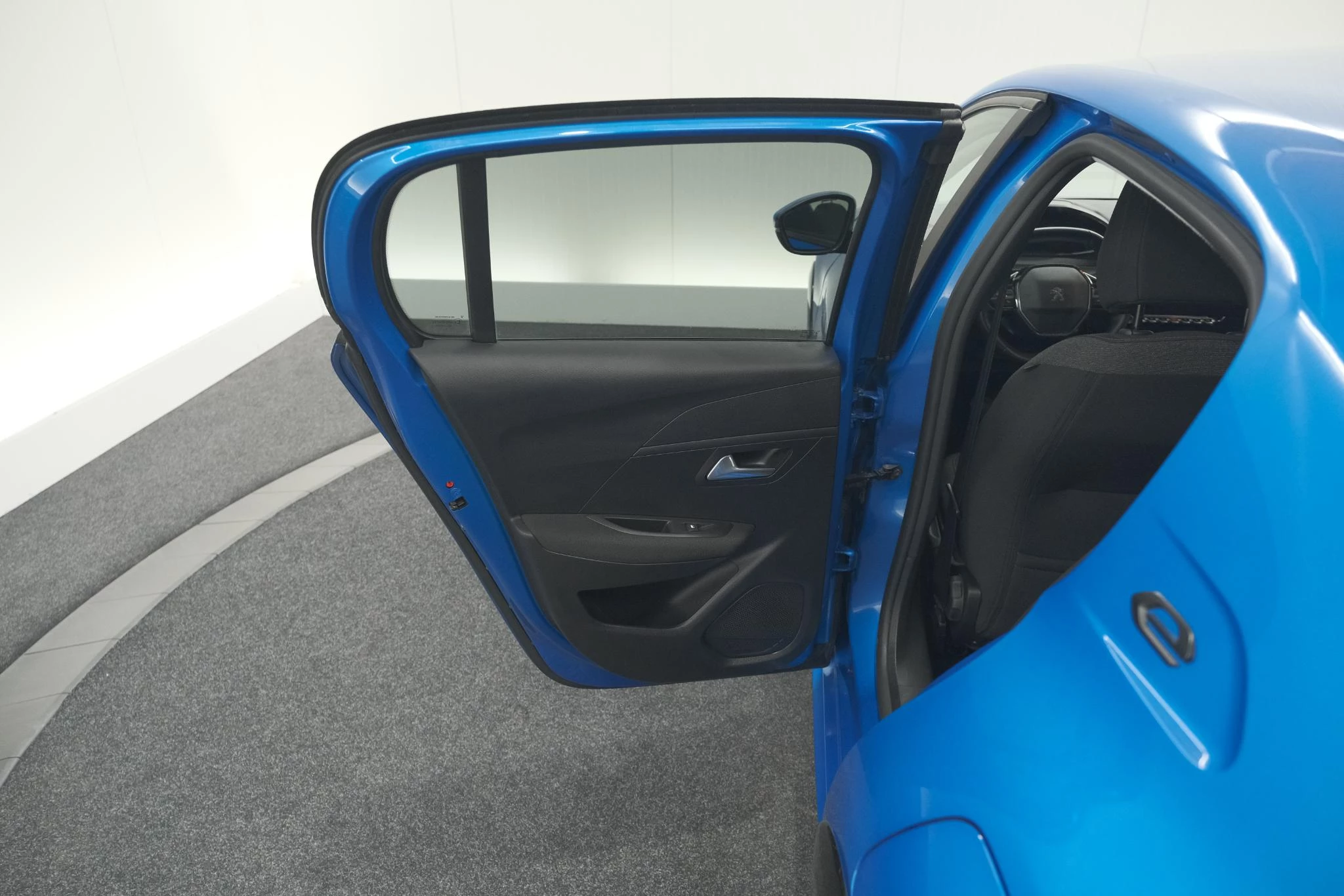 Hoofdafbeelding Peugeot e-208