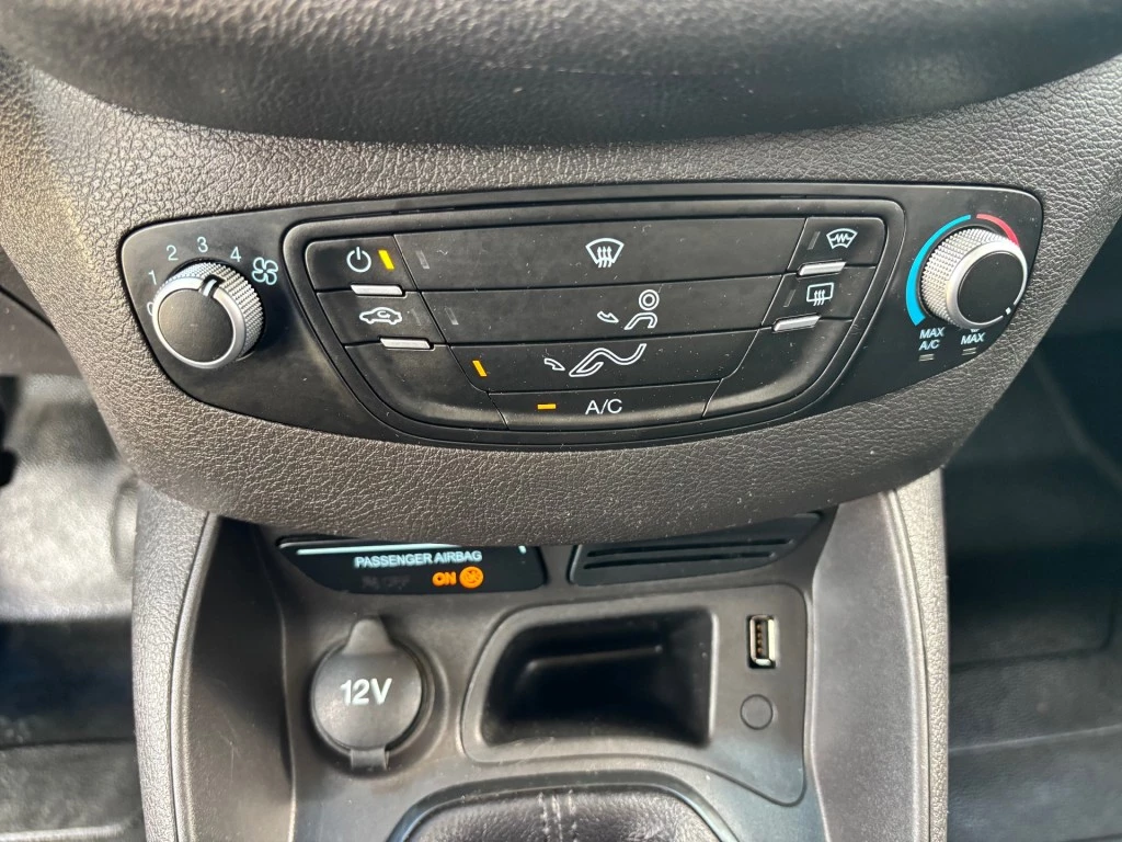 Hoofdafbeelding Ford Transit Courier