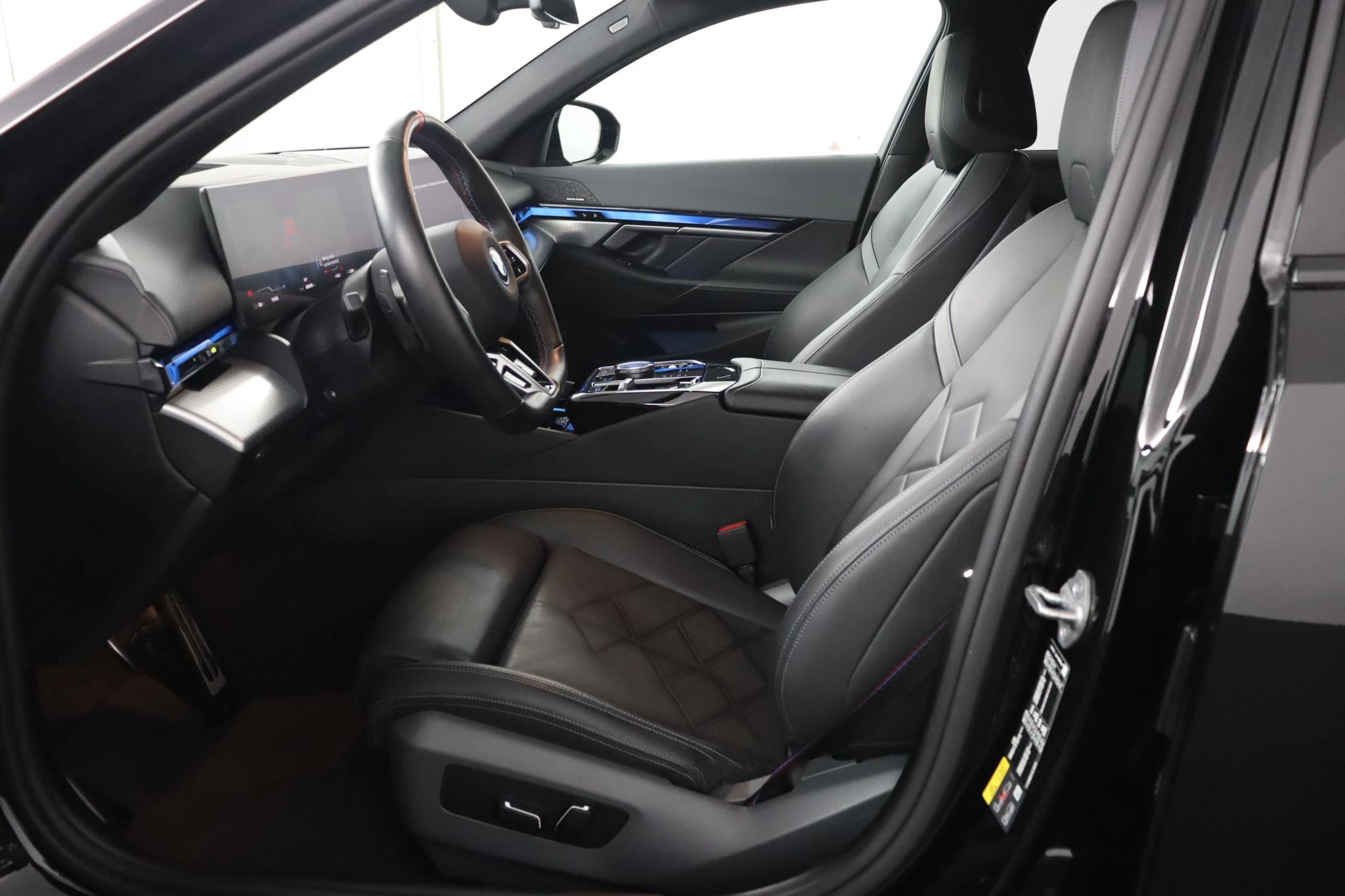 Hoofdafbeelding BMW i5