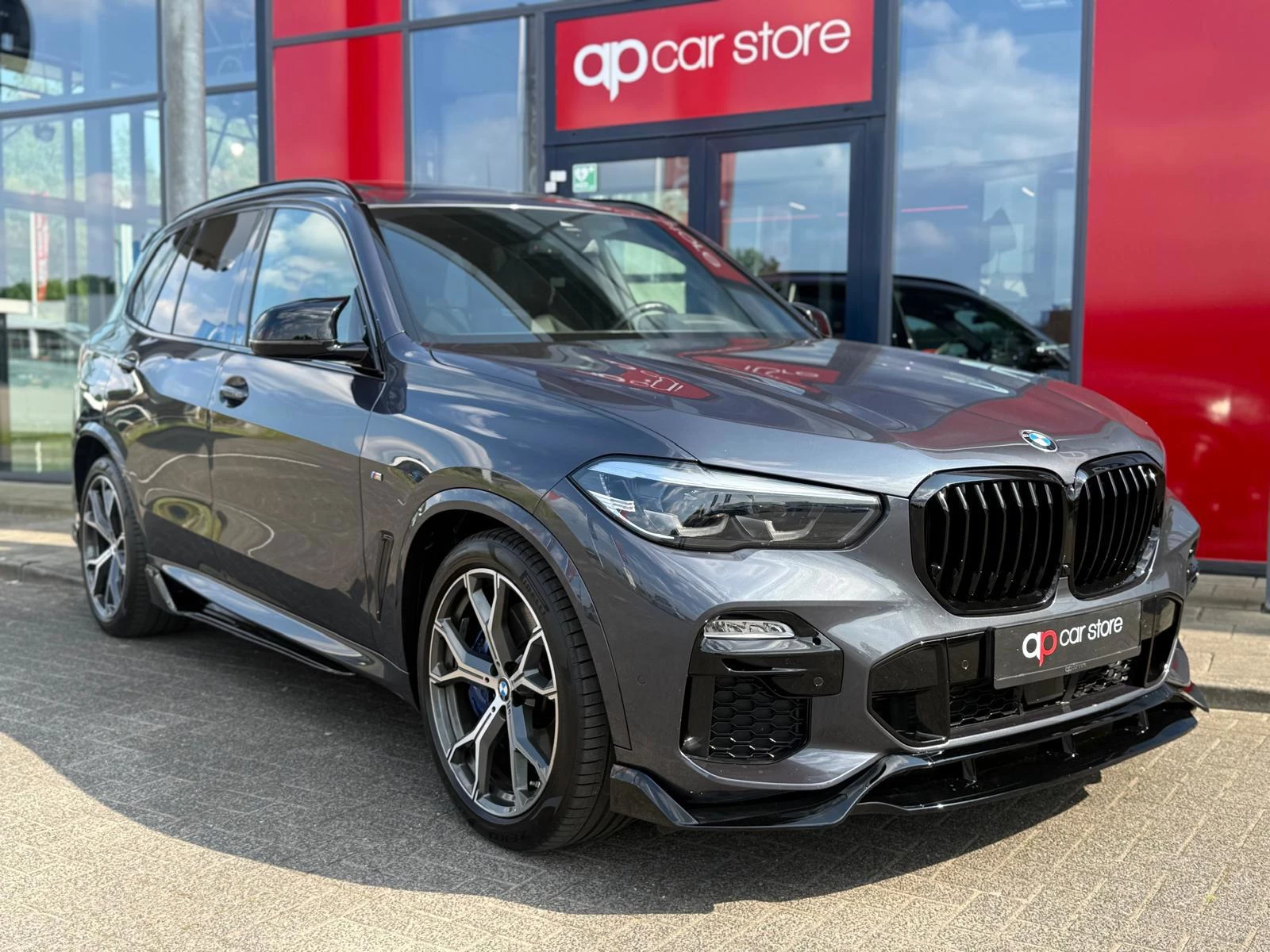 Hoofdafbeelding BMW X5