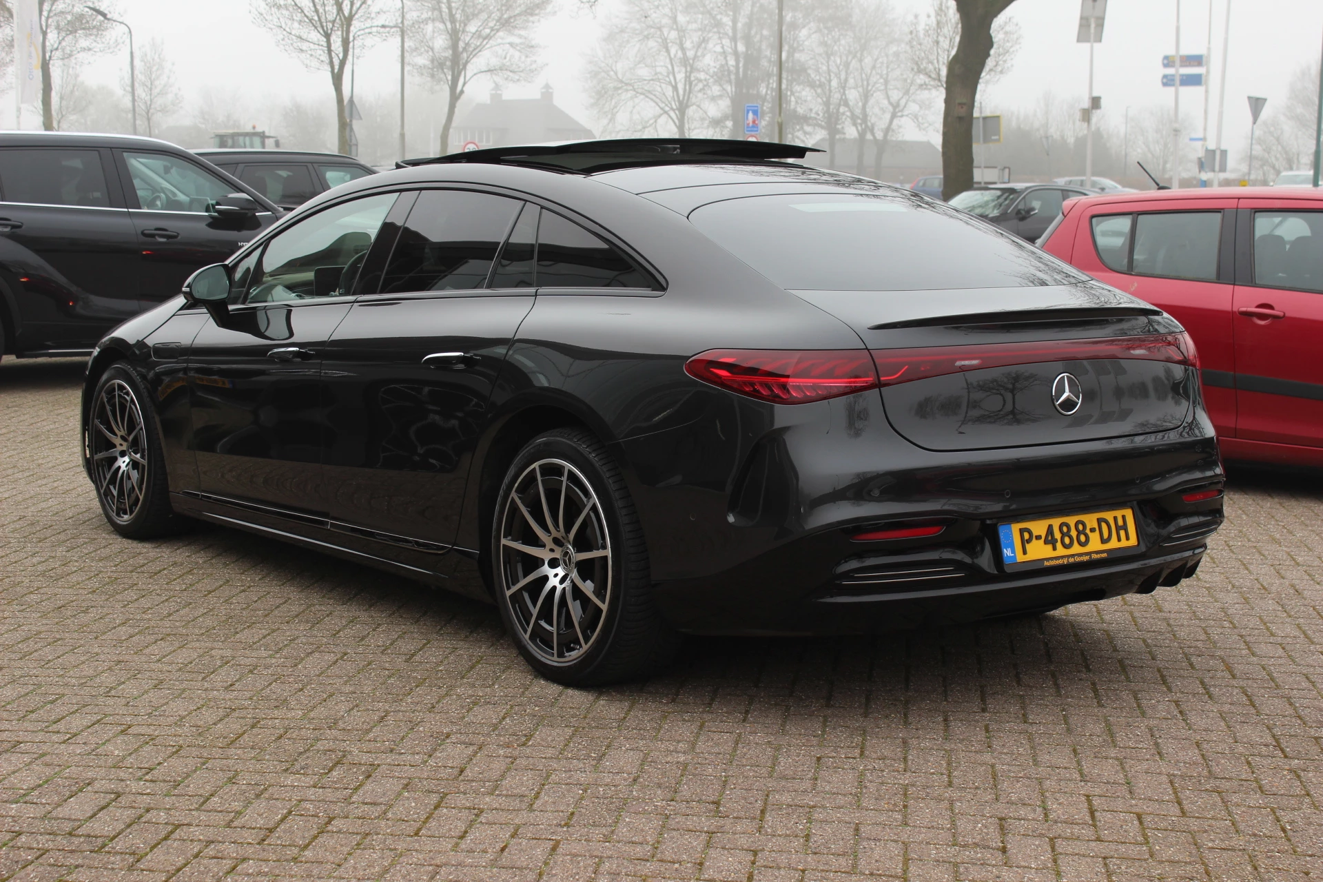 Hoofdafbeelding Mercedes-Benz EQS