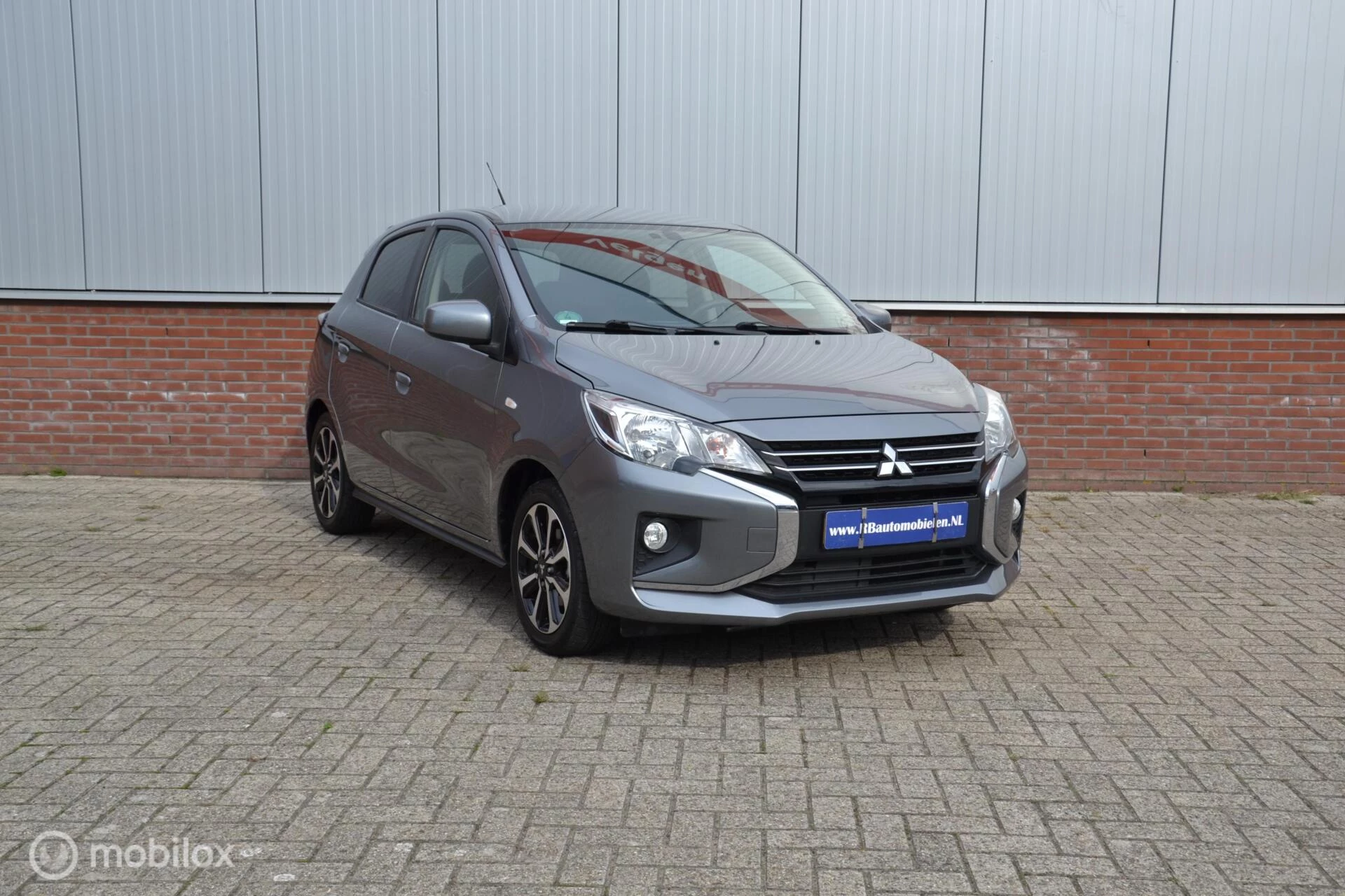 Hoofdafbeelding Mitsubishi Space Star
