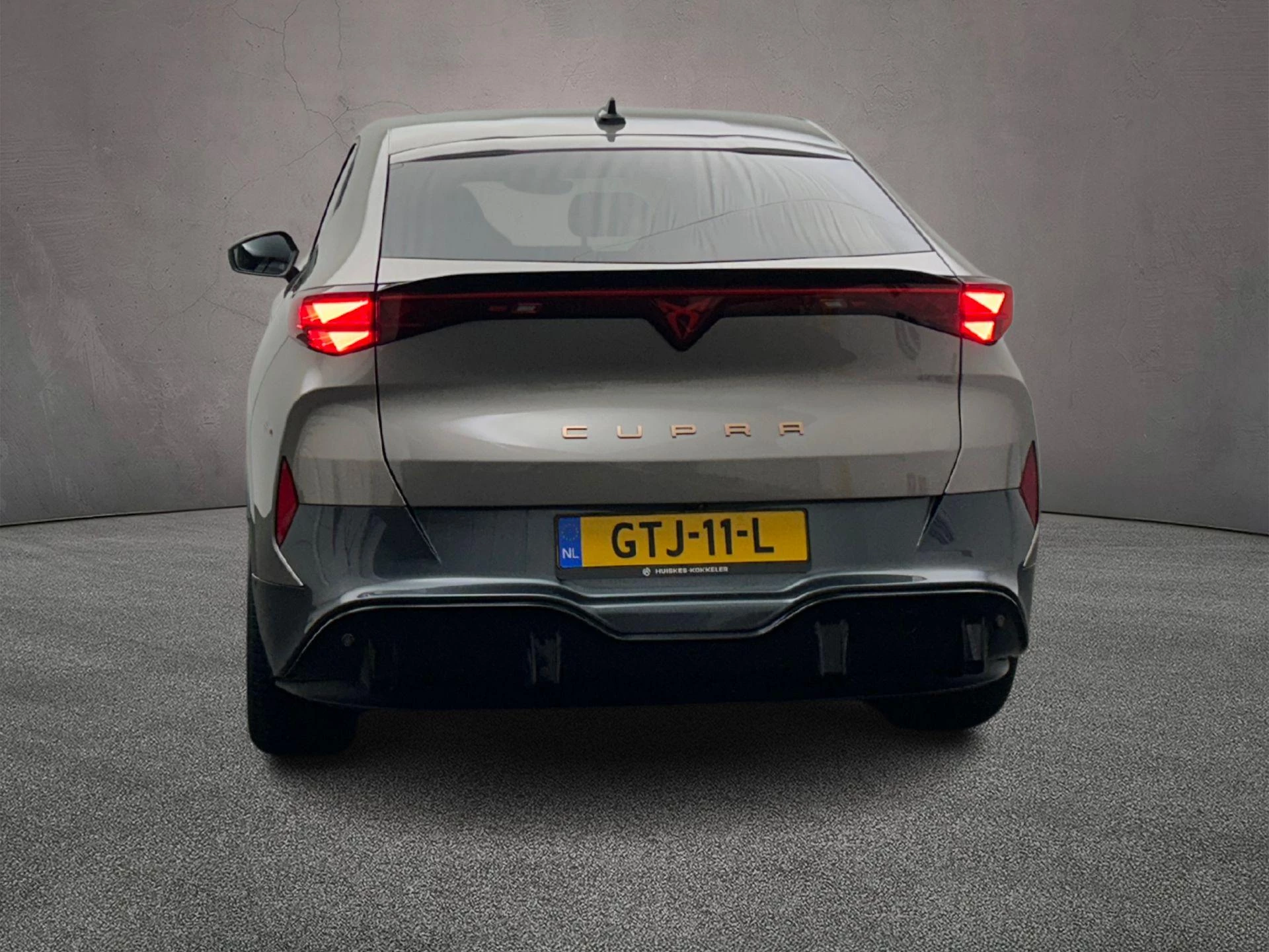 Hoofdafbeelding CUPRA Tavascan