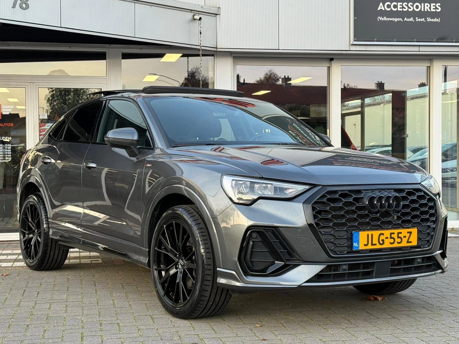 Hoofdafbeelding Audi Q3