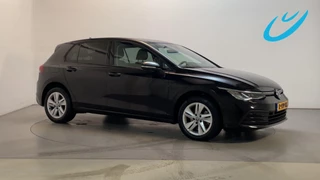 Volkswagen Golf 1.0 TSI Life Alcantara Sfeerverlichting Camera Navigatie