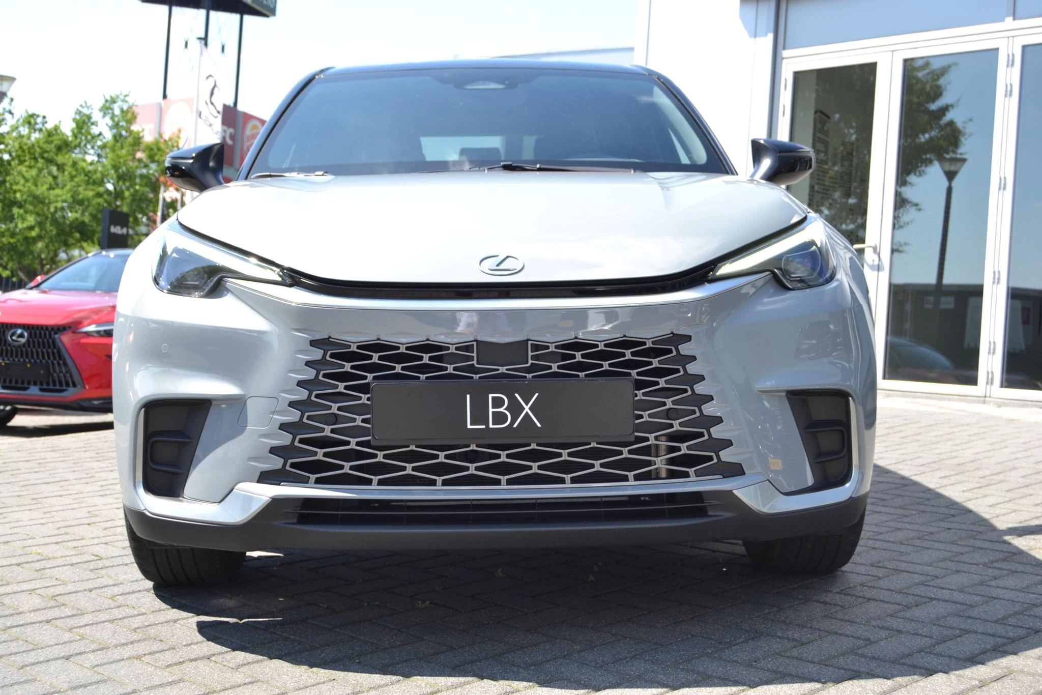 Hoofdafbeelding Lexus LBX