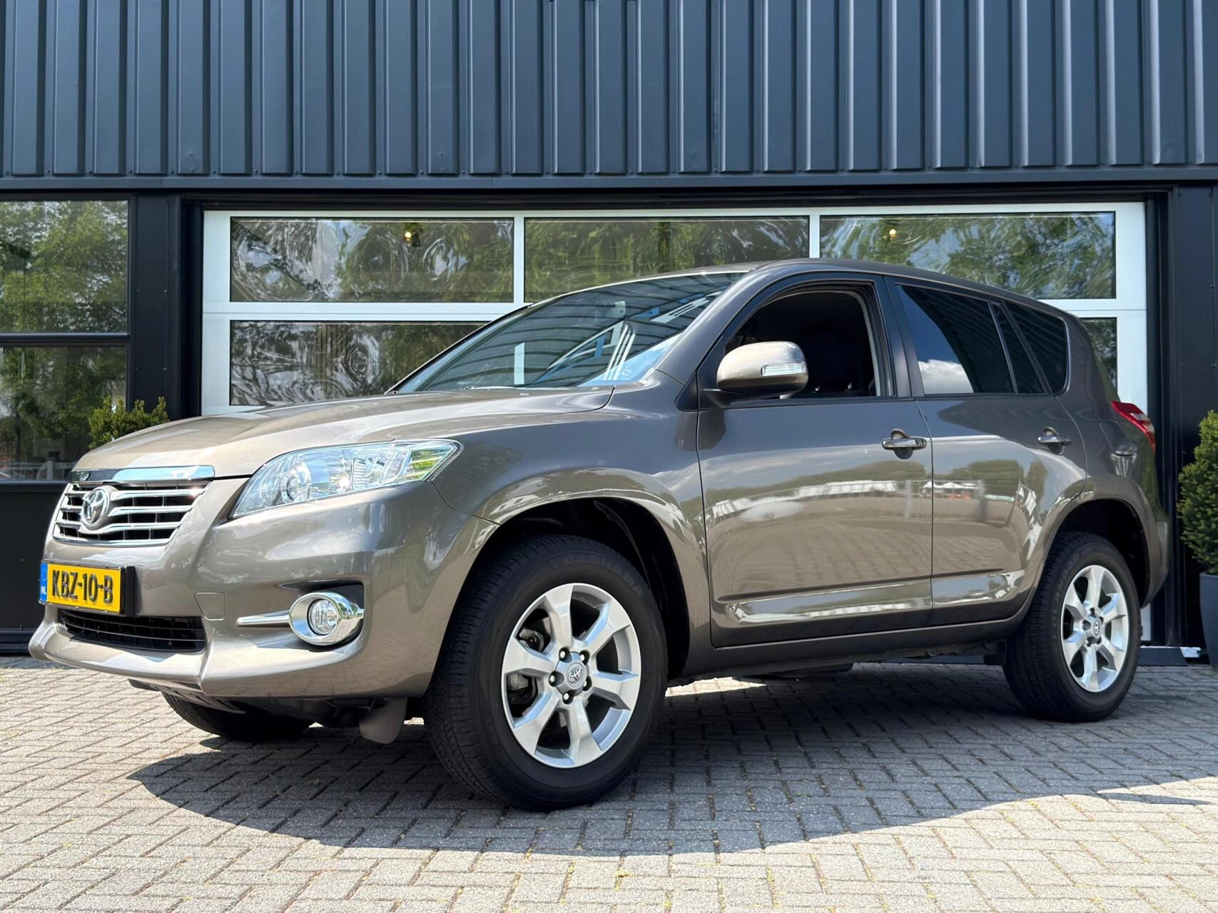Hoofdafbeelding Toyota RAV4