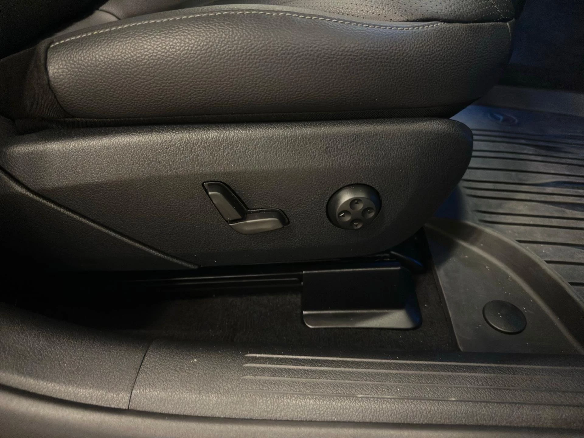 Hoofdafbeelding Mercedes-Benz EQE