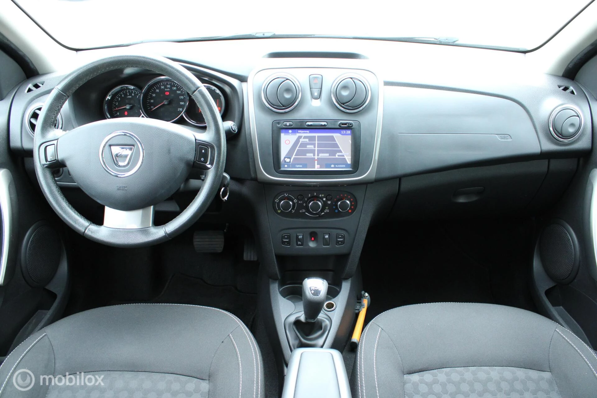 Hoofdafbeelding Dacia Logan