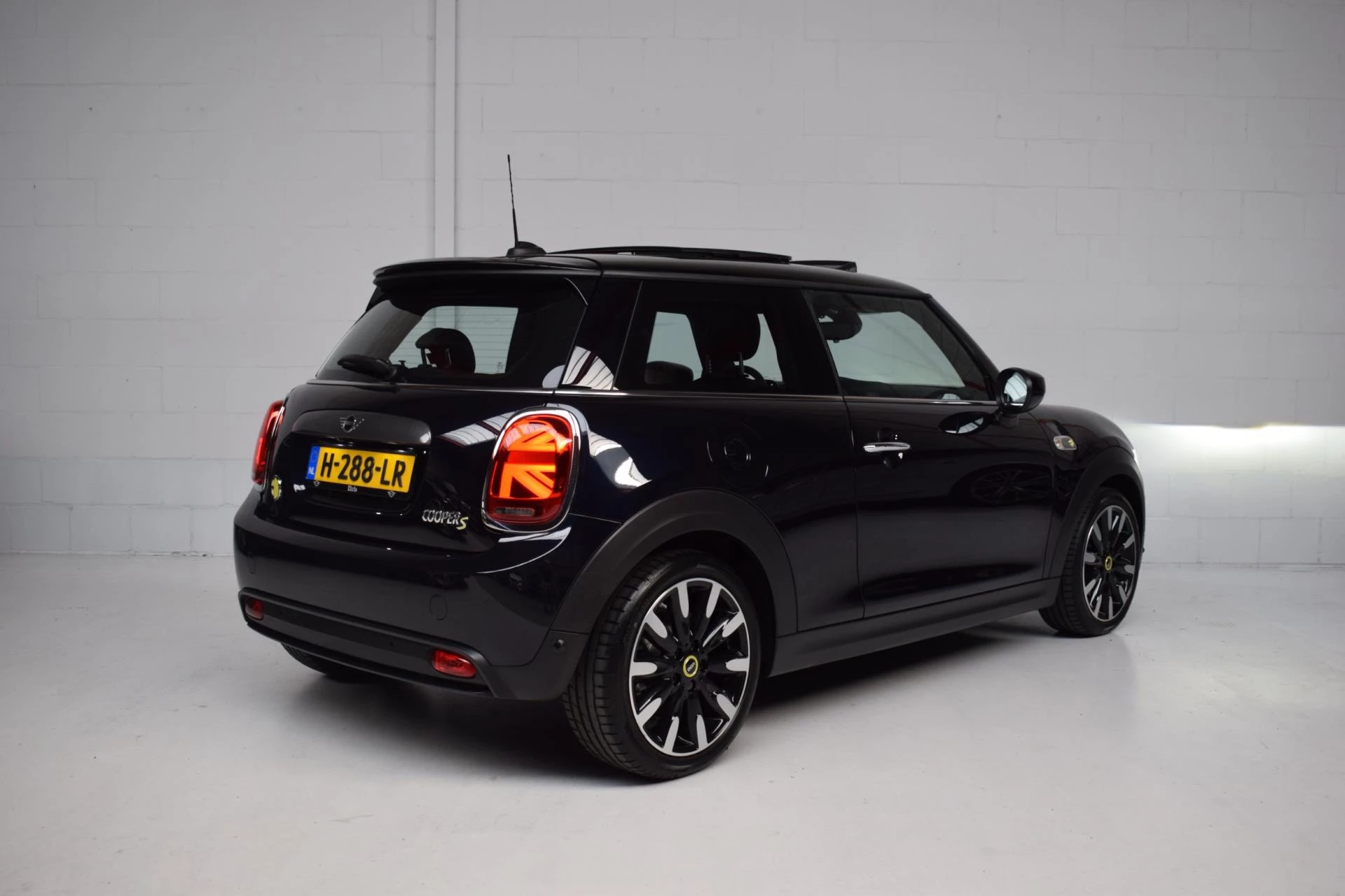 Hoofdafbeelding MINI Electric