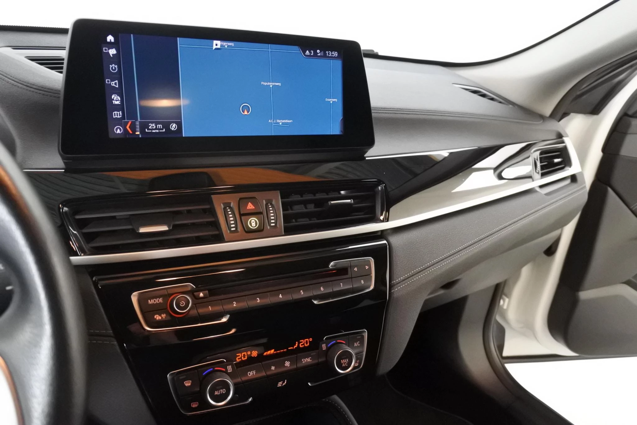 Hoofdafbeelding BMW X2