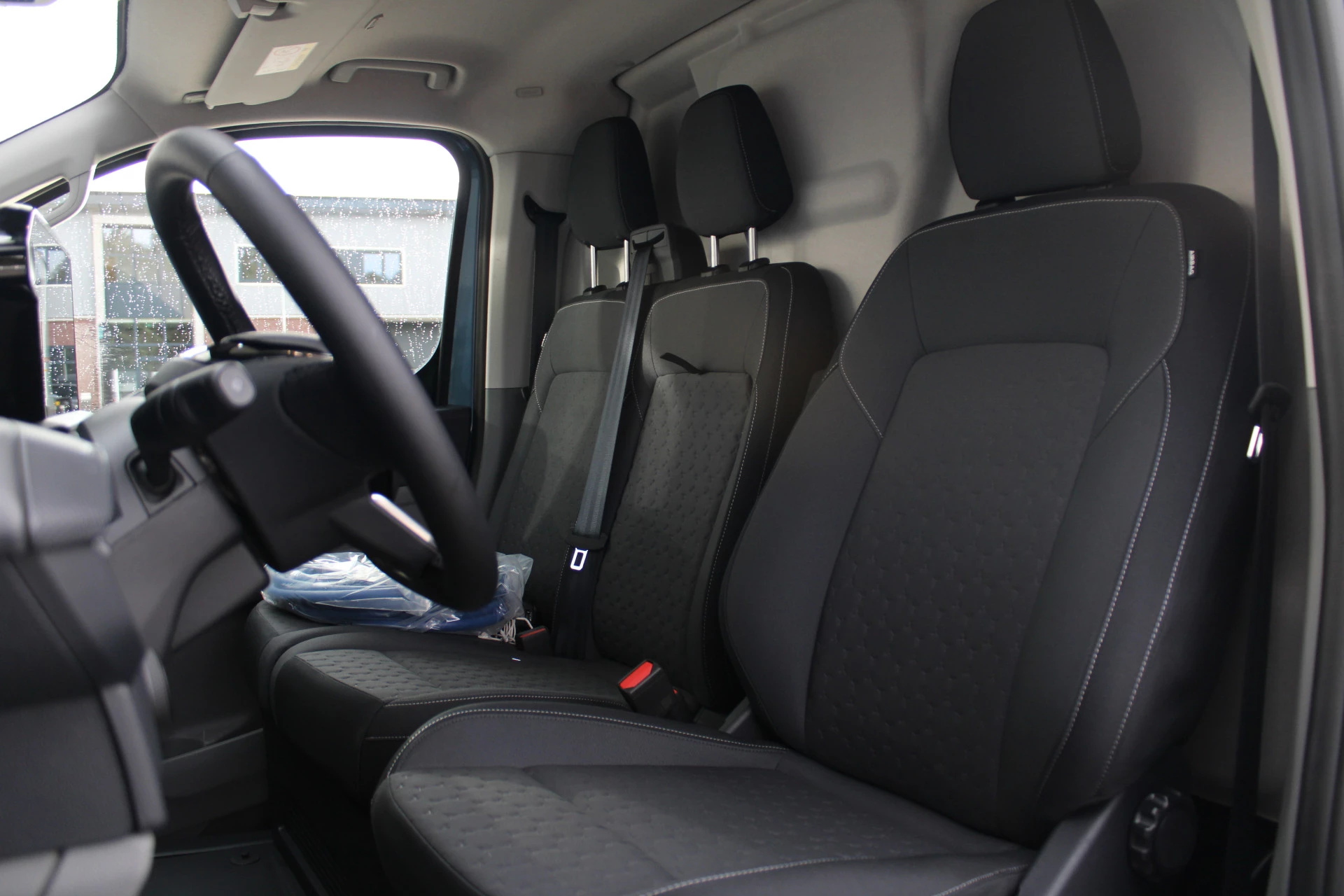 Hoofdafbeelding Ford E-Transit Custom