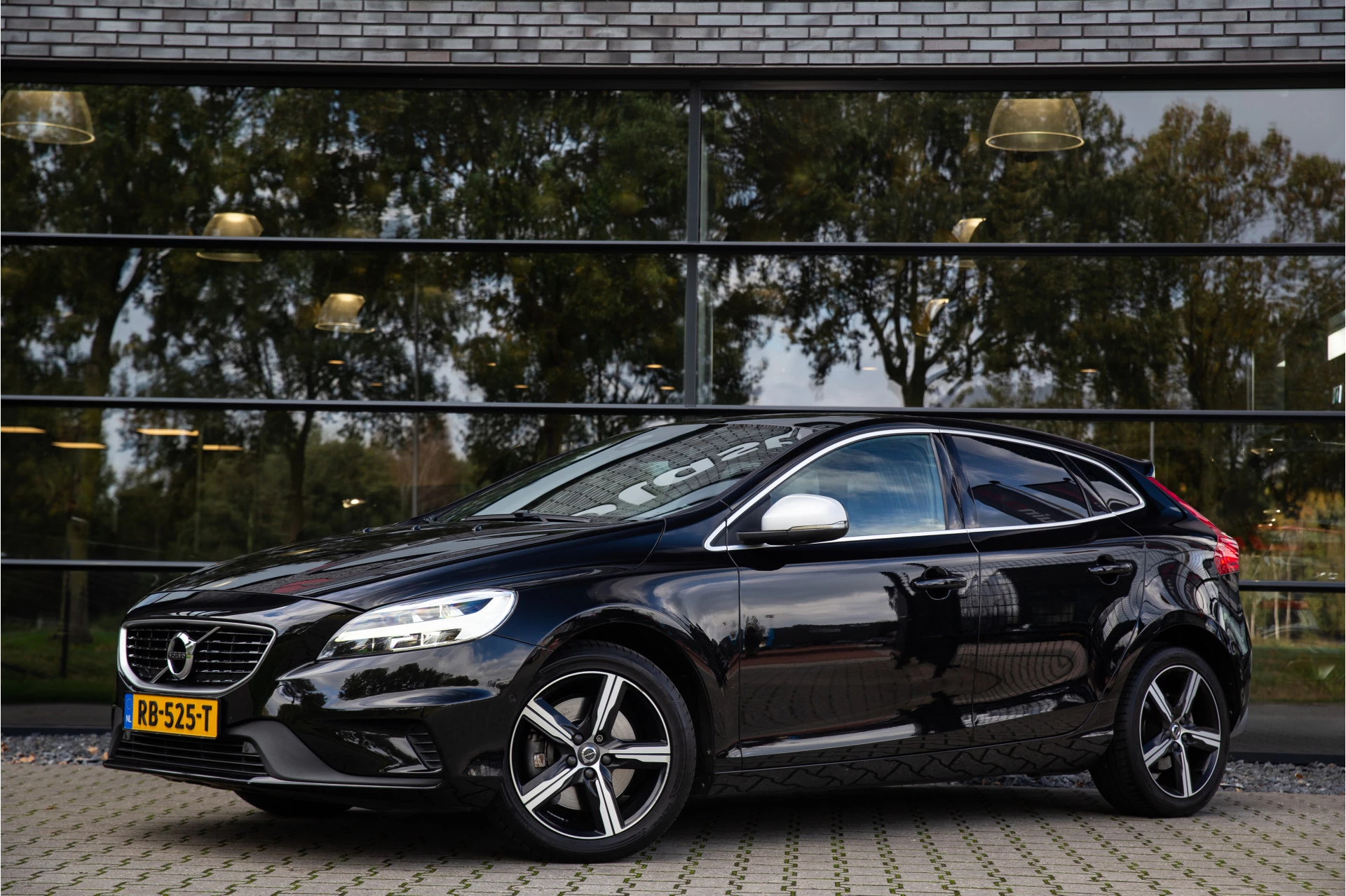 Hoofdafbeelding Volvo V40