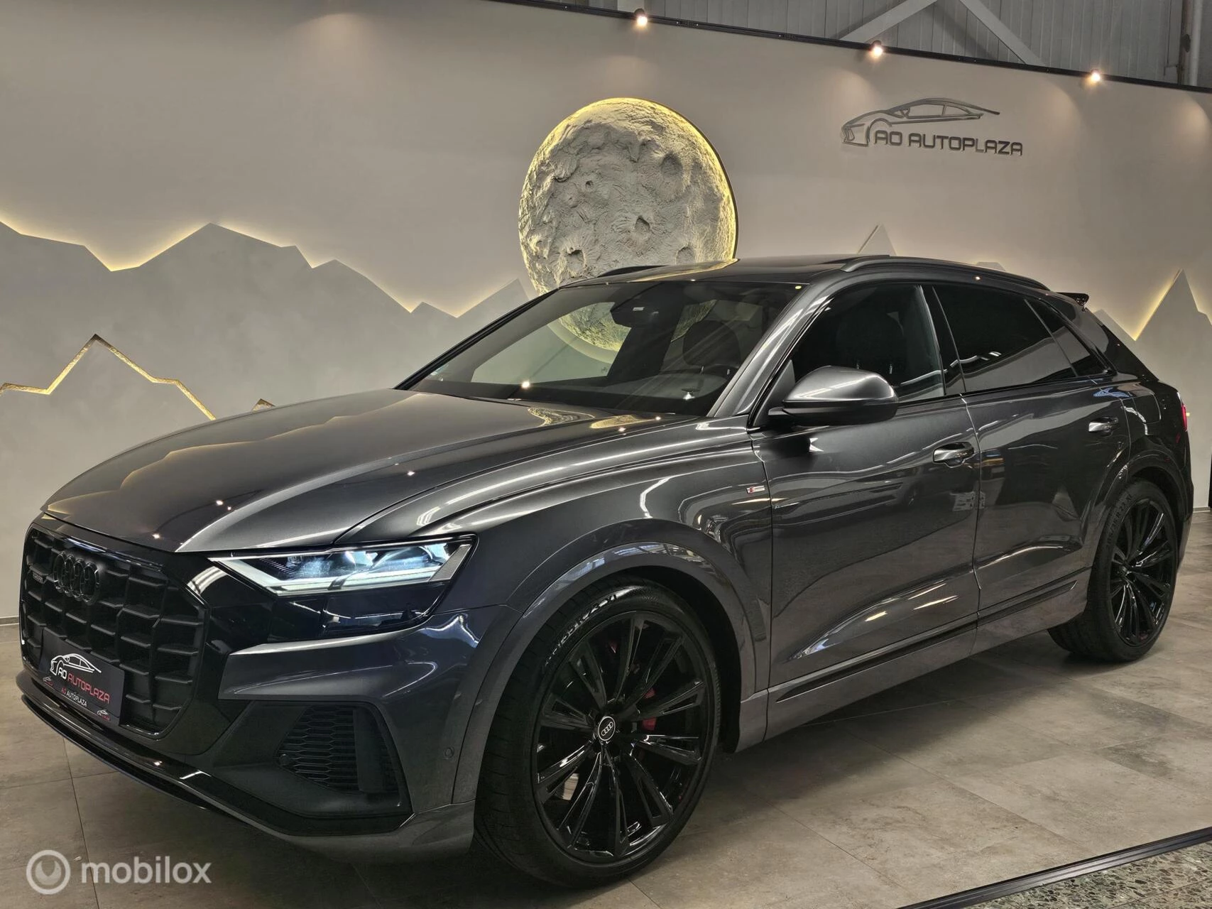 Hoofdafbeelding Audi Q8