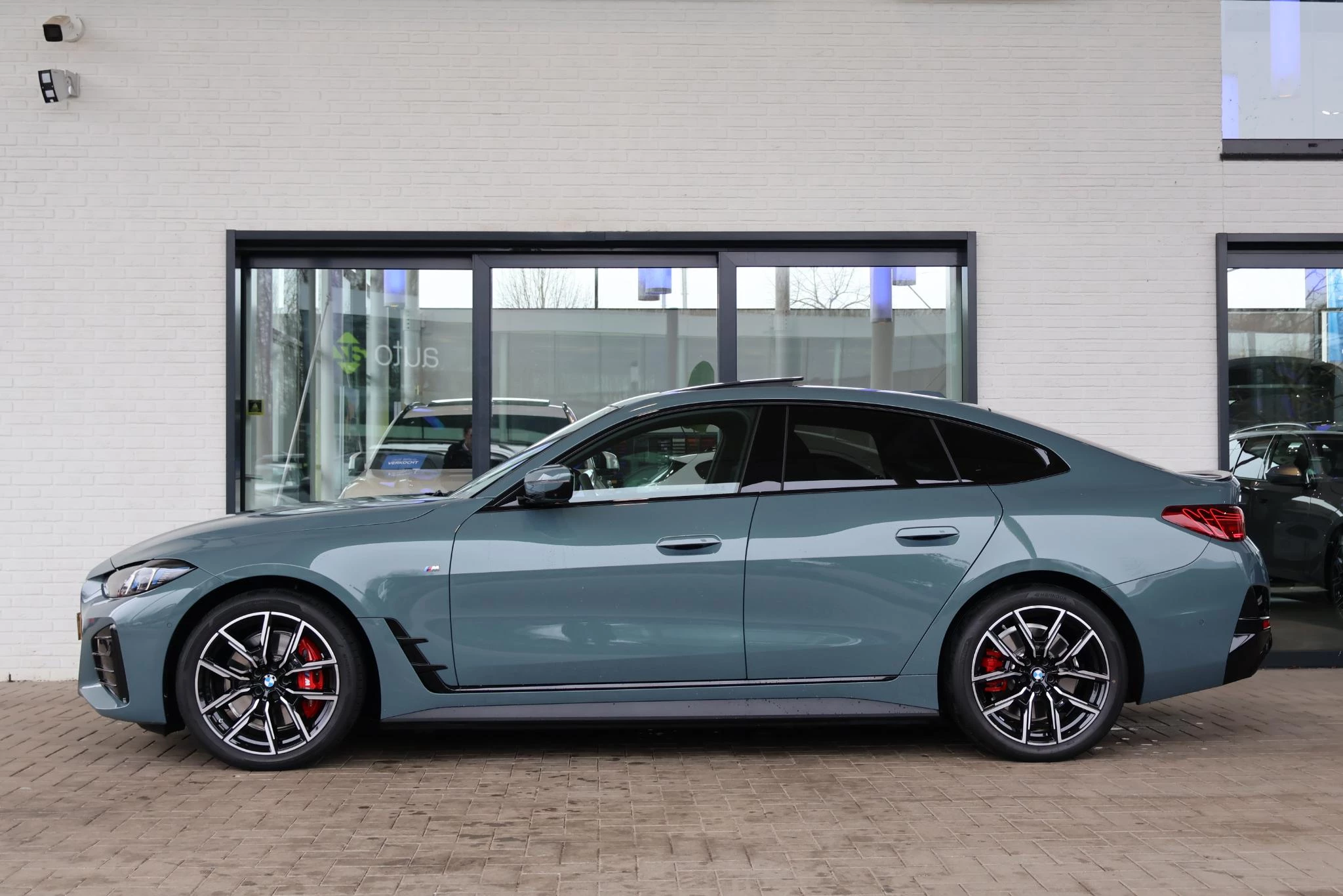 Hoofdafbeelding BMW i4