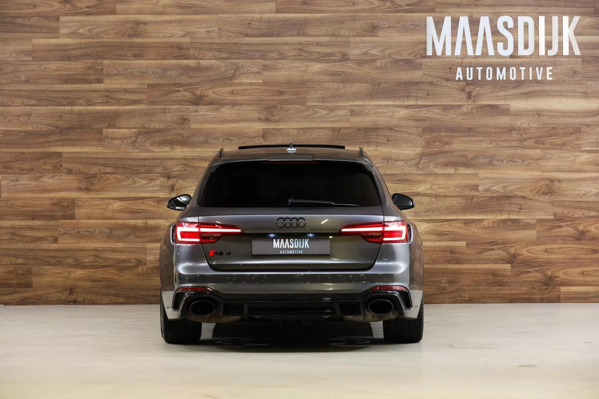Hoofdafbeelding Audi RS4