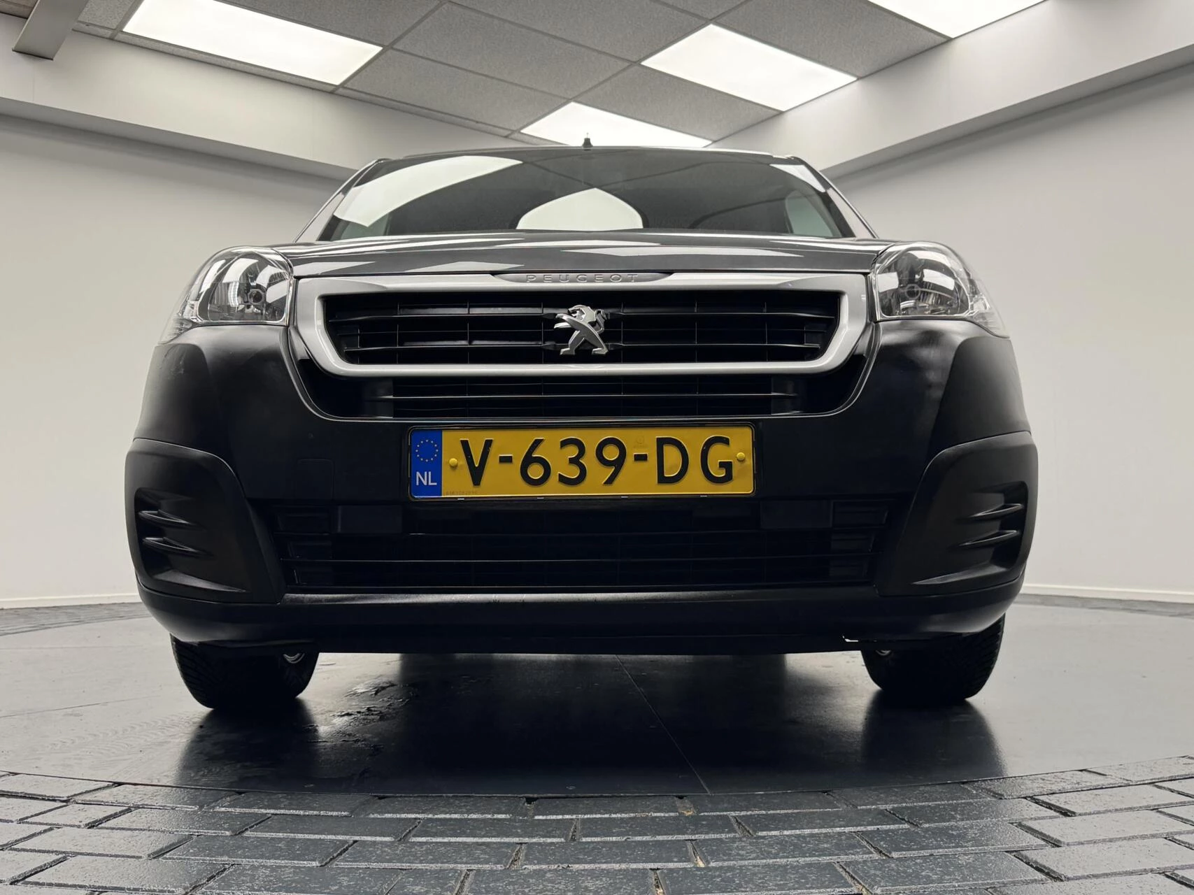 Hoofdafbeelding Peugeot Partner