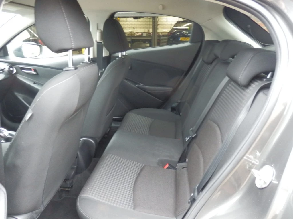 Hoofdafbeelding Mazda 2