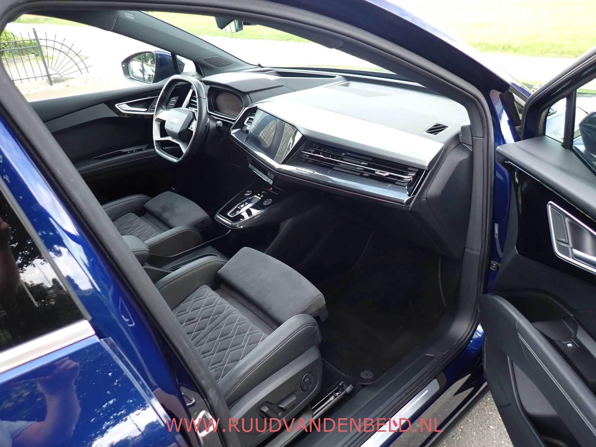 Hoofdafbeelding Audi Q4 e-tron