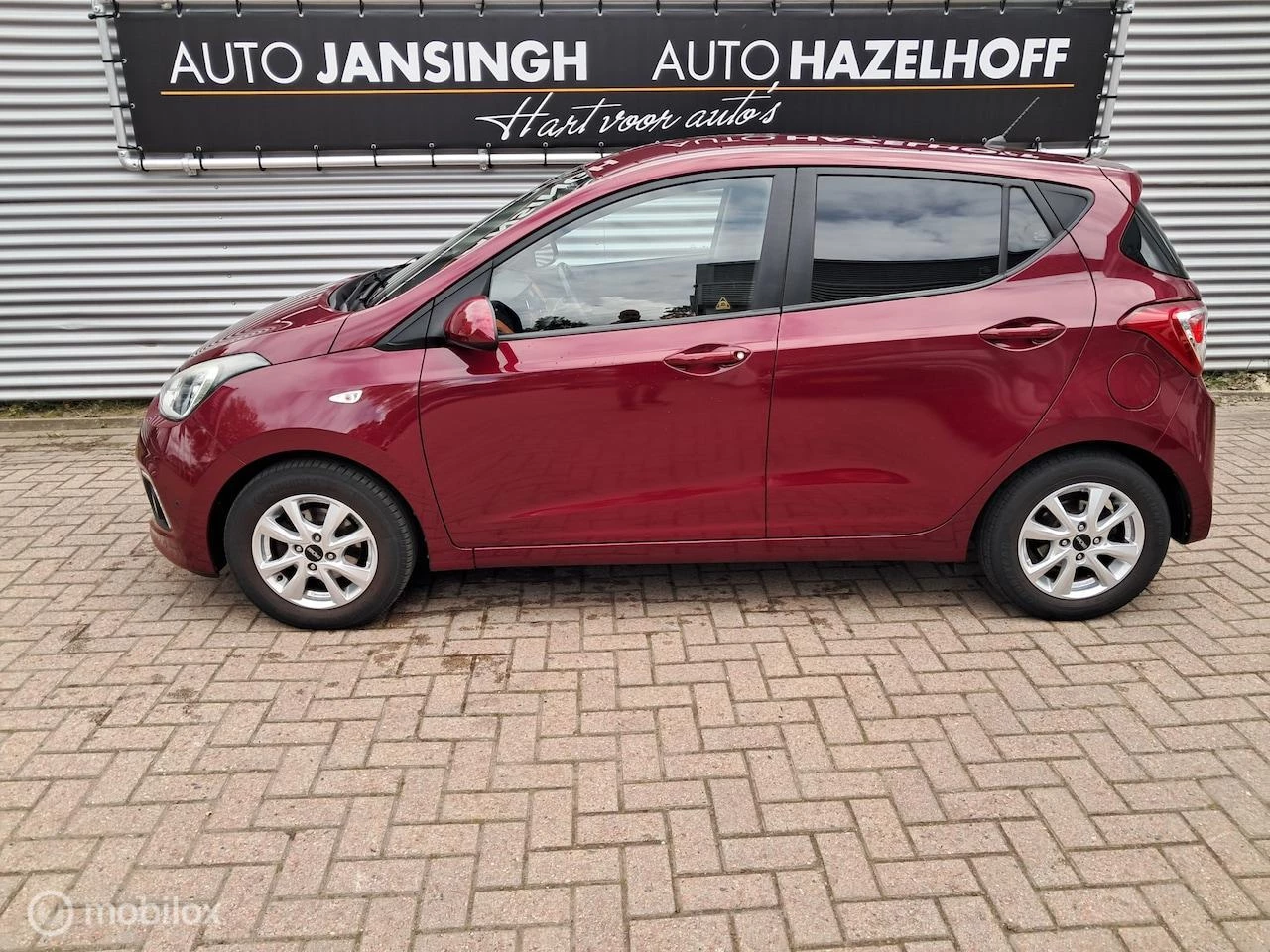 Hoofdafbeelding Hyundai i10
