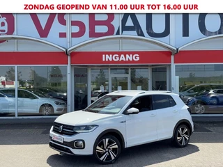 Hoofdafbeelding Volkswagen T-Cross Volkswagen T-Cross 1.0 TSI AUT. R-LINE LED NAVI CARPLAY DIGITALE SCHERM AIRCO LMV P