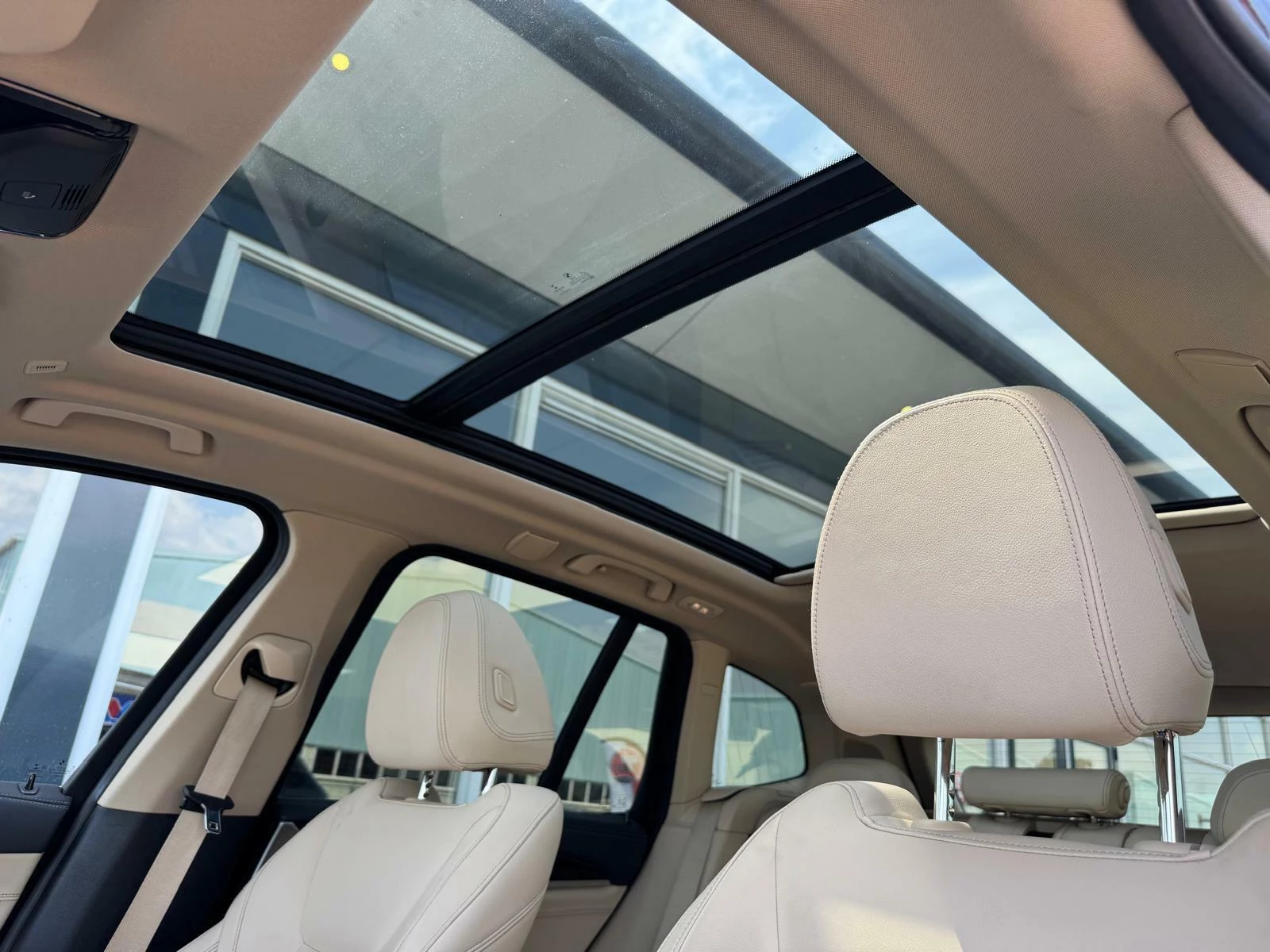 Hoofdafbeelding BMW iX3