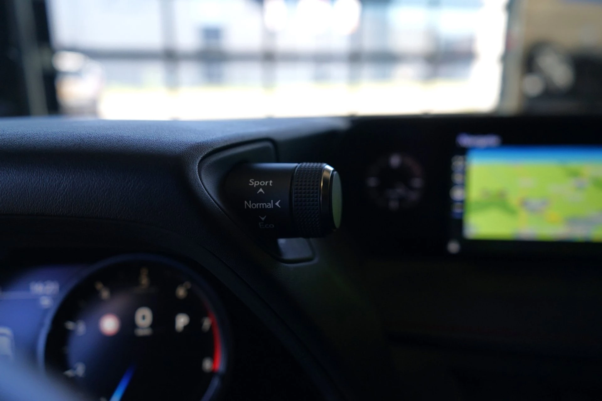 Hoofdafbeelding Lexus UX