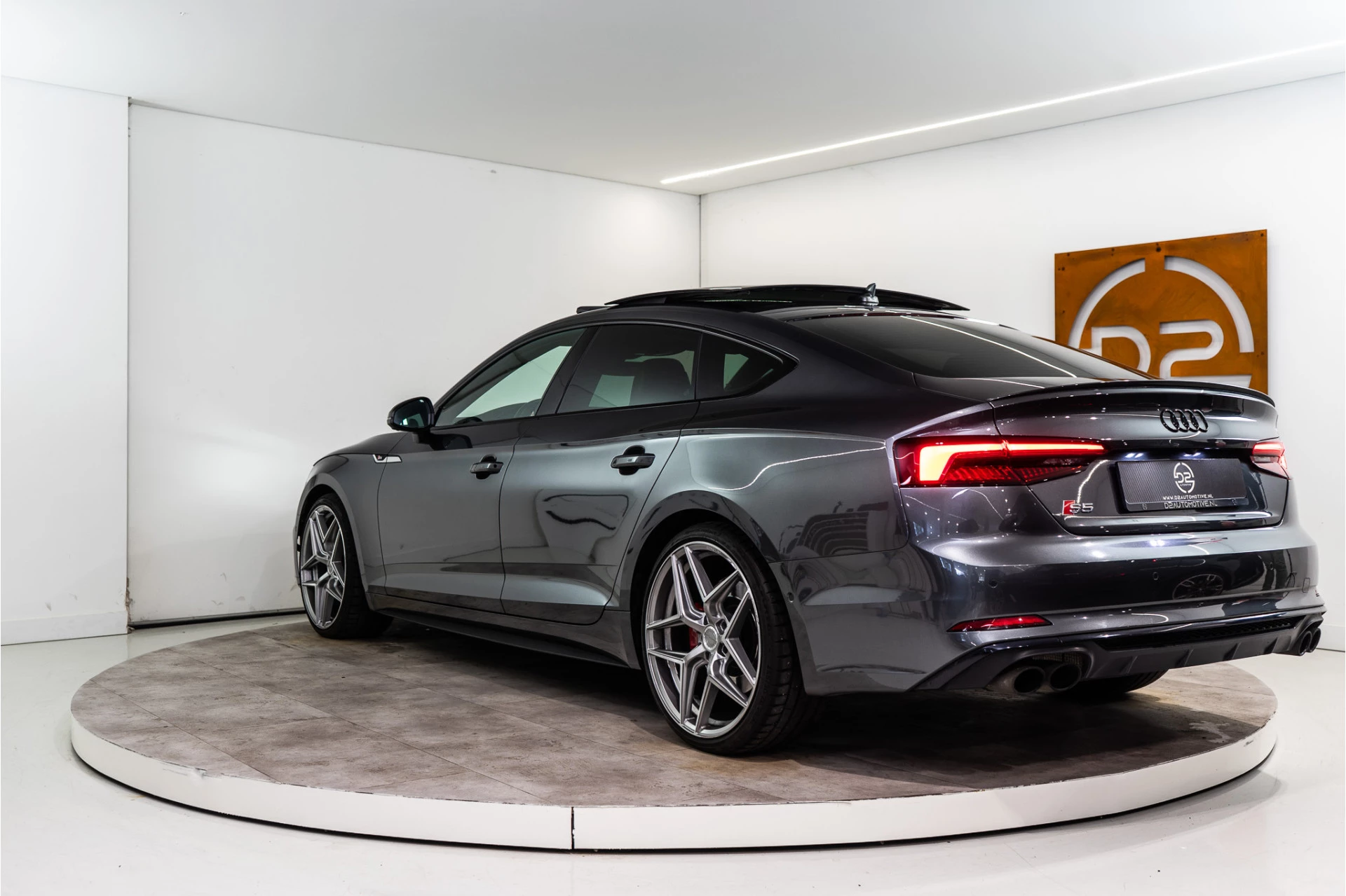Hoofdafbeelding Audi S5