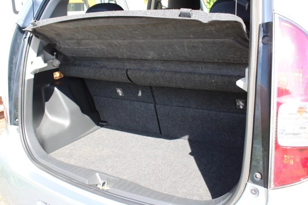 Hoofdafbeelding Daihatsu Sirion