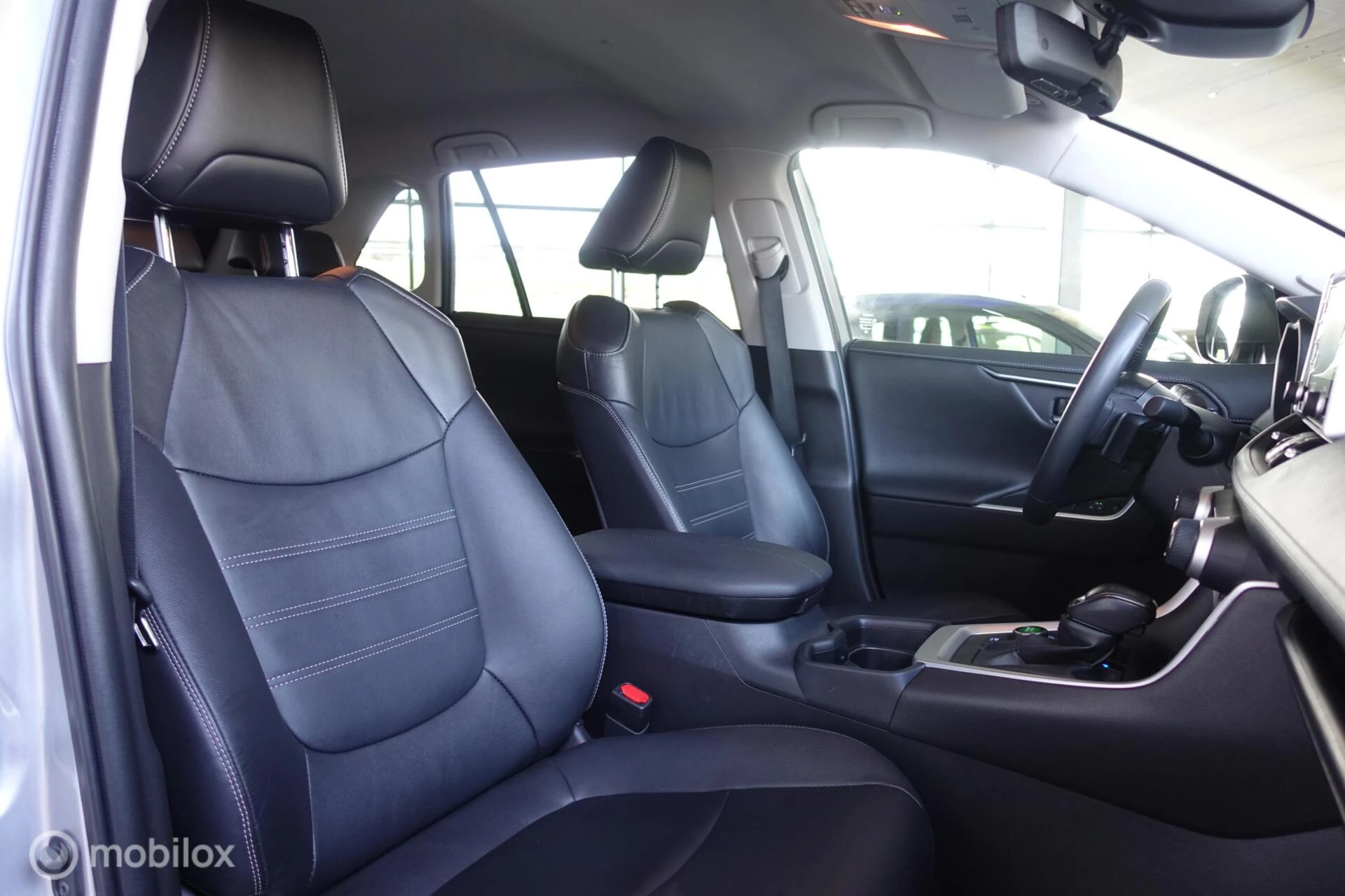 Hoofdafbeelding Toyota RAV4