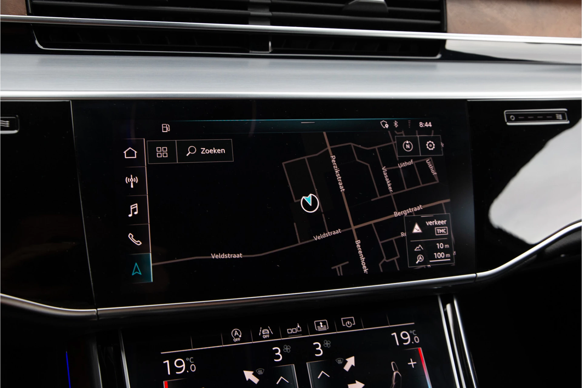 Hoofdafbeelding Audi A8