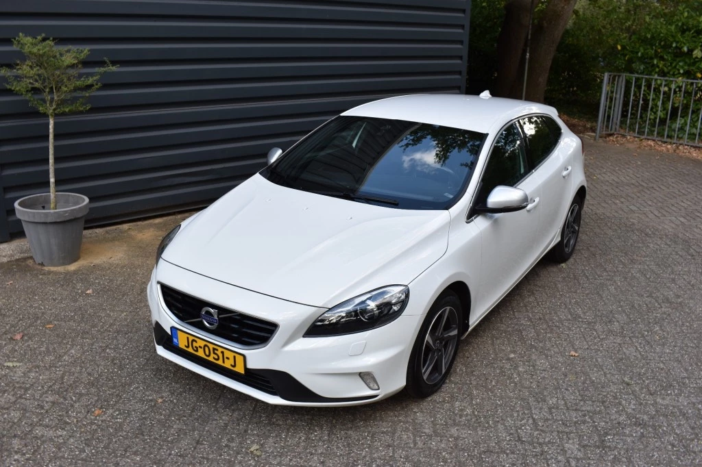 Hoofdafbeelding Volvo V40
