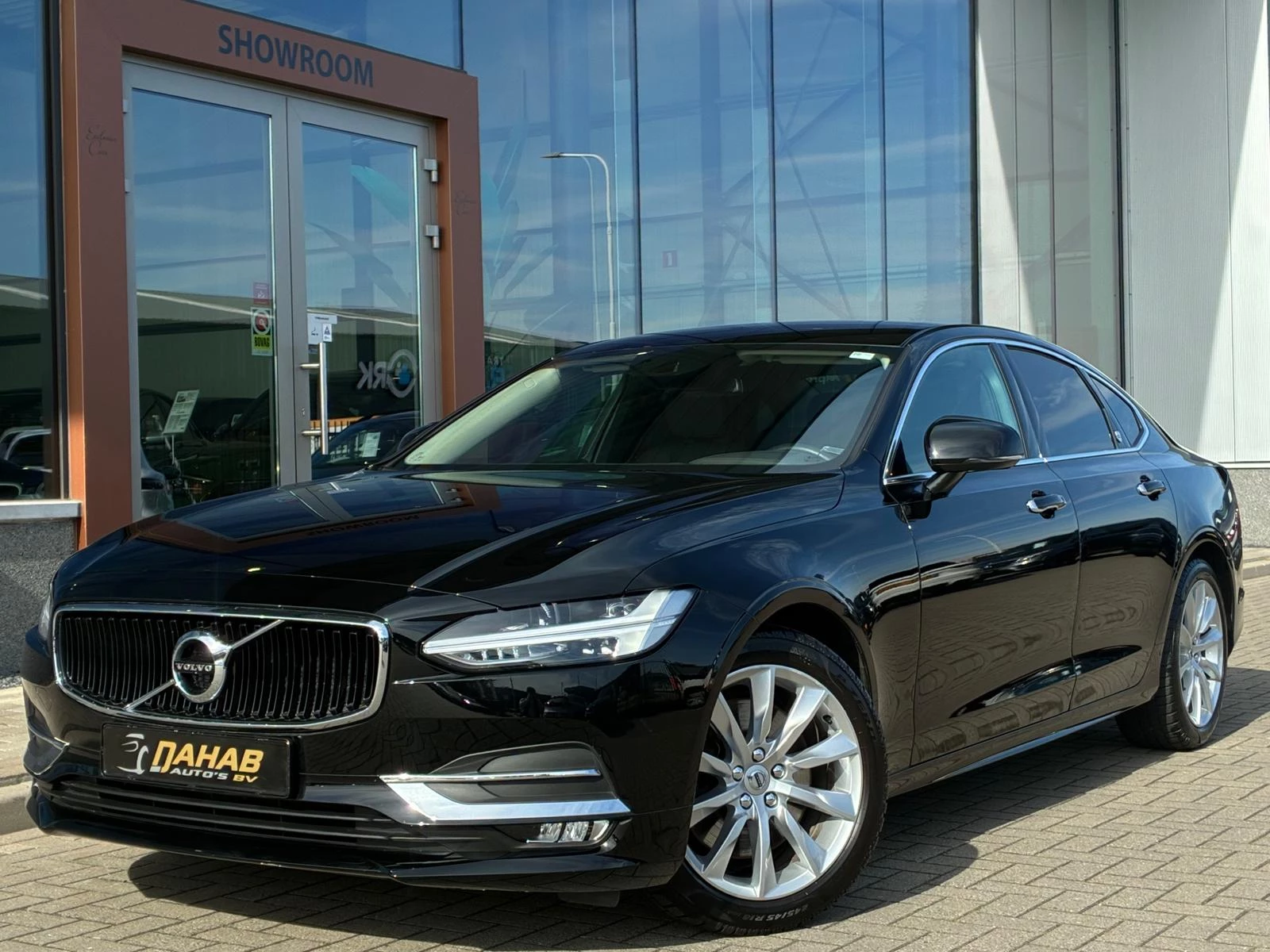 Hoofdafbeelding Volvo S90